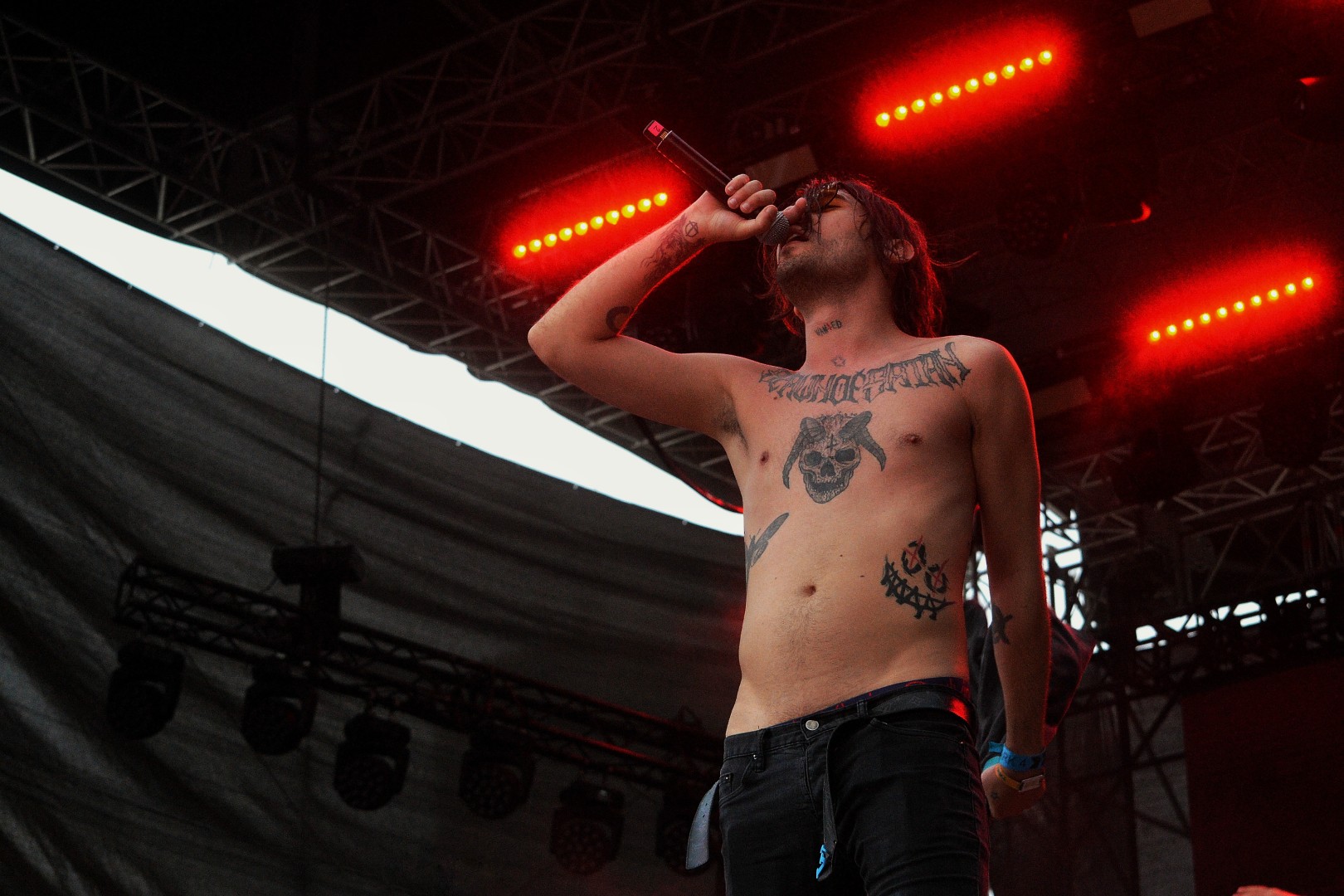 Ian at Neversea Beach in Constanta on July 9, 2022 (9bea3f804b)