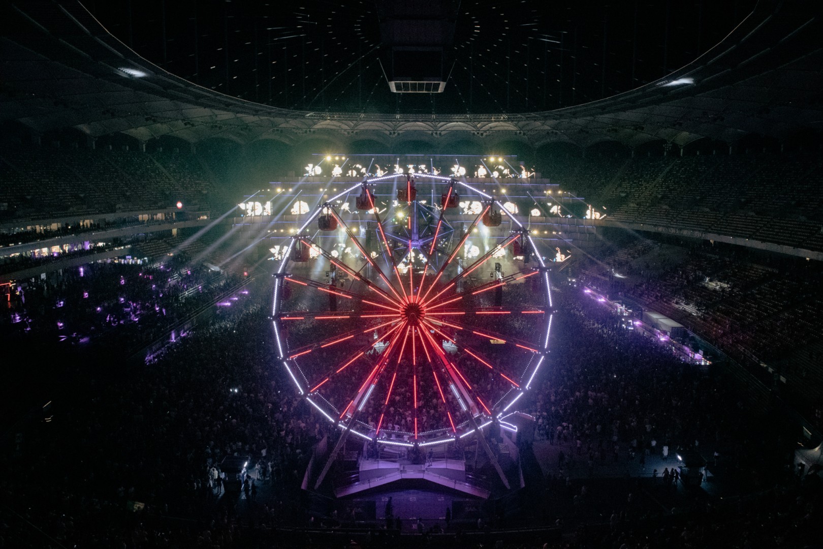 Ferris Wheel at National Arena in Bucharest on June 4, 2022 (d622035184)
