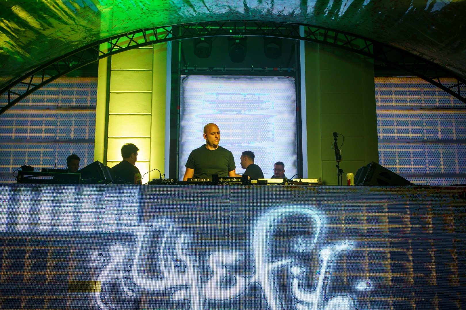 Aly & Fila at Central Park Simion BărnuÈ›iu in Cluj-Napoca on September 10, 2021 (398a610c15)