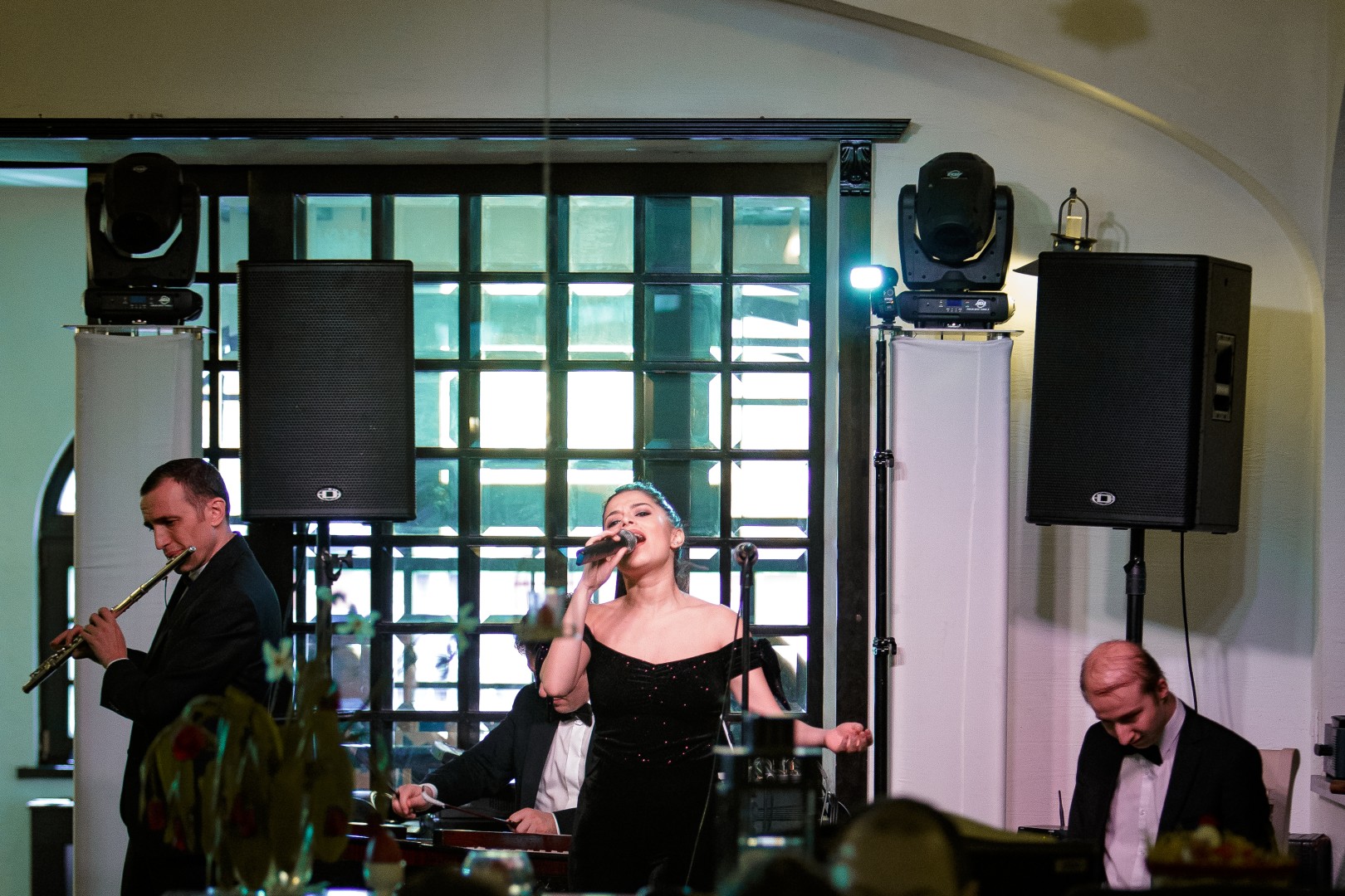 Orchestra FraÈ›ii Cazanoi at Restaurantul Vatra Neamului in Balotesti on March 31, 2018 (1fa41d9046)