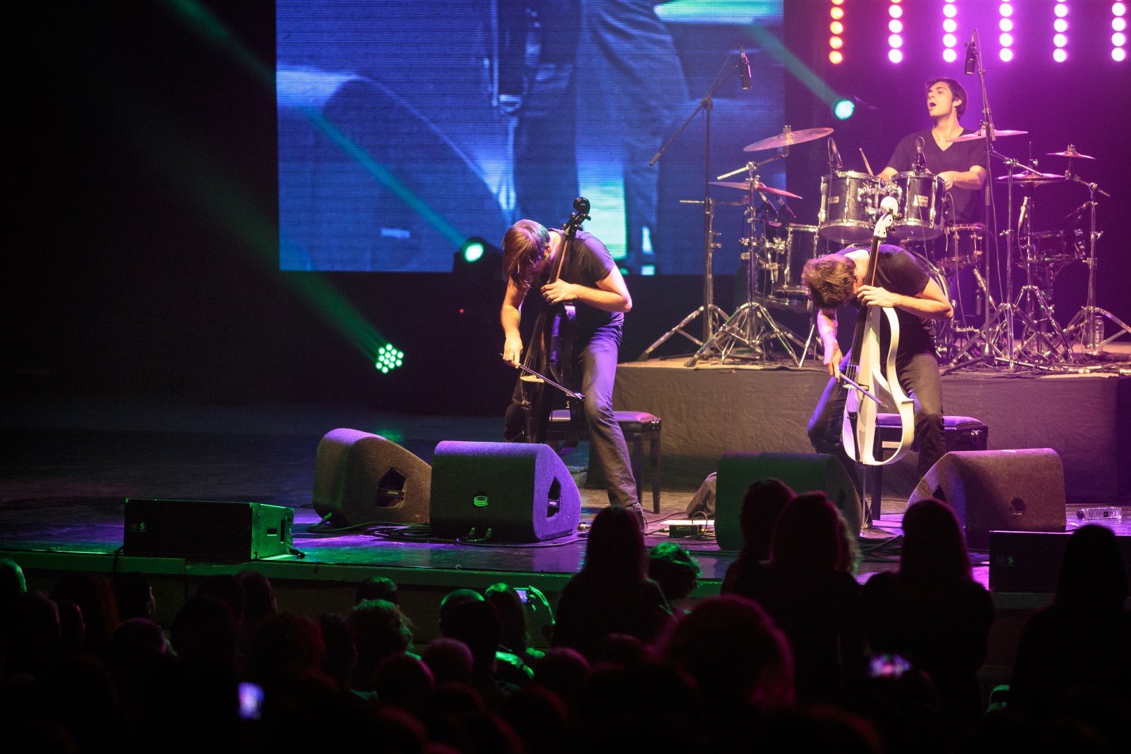 2Cellos at Sala Palatului in Bucharest on December 7, 2014 (2b3e881757)