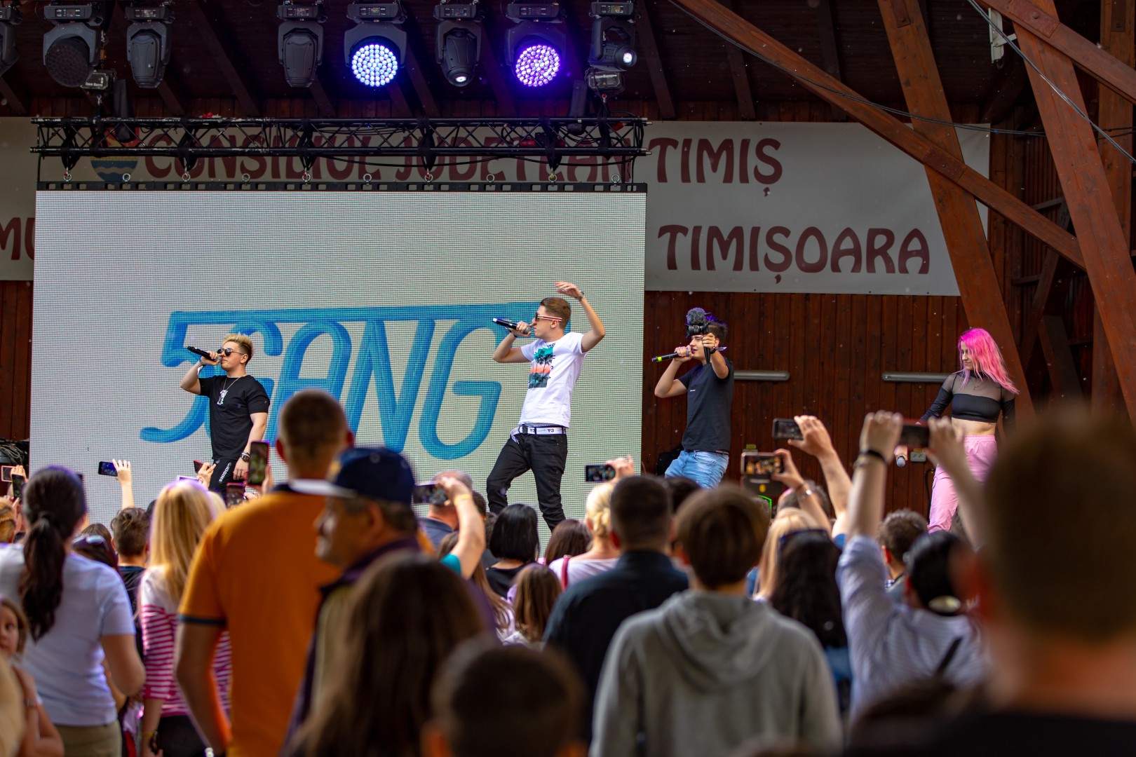 5Gang at Muzeul Satului Bănățean in Timisoara on May 11, 2019 (3908ec4a6b)