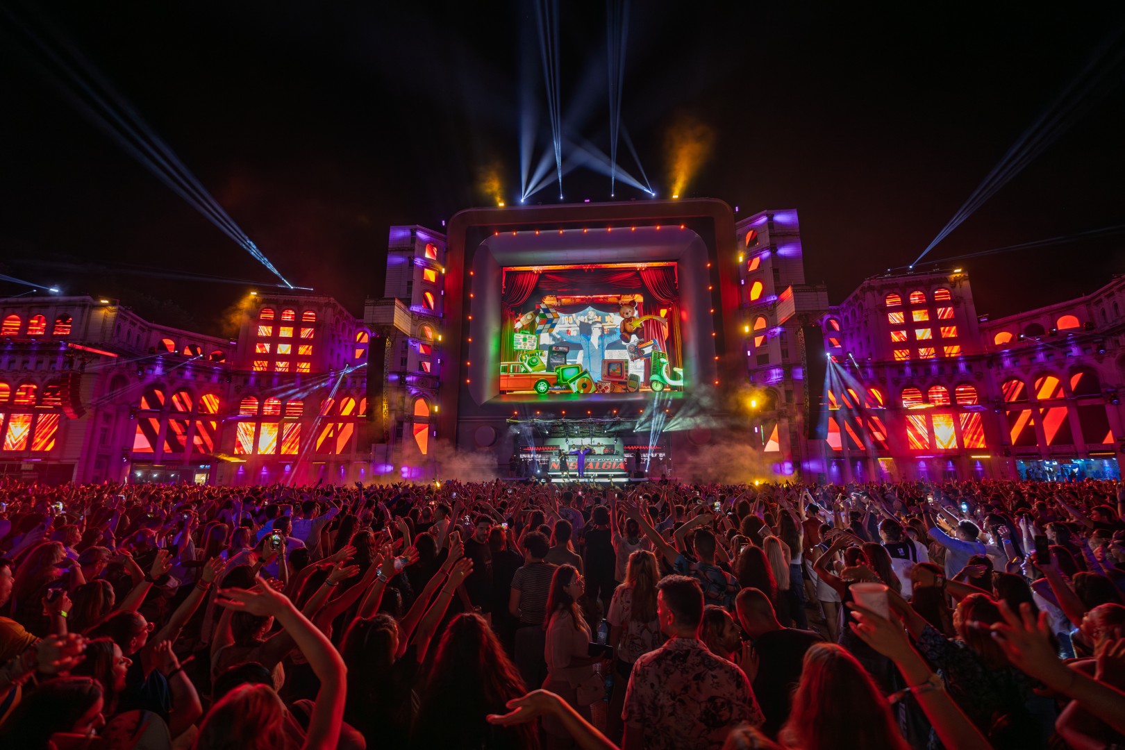 Akcent in Bucharest on June 29, 2025 (41ab753e28)
