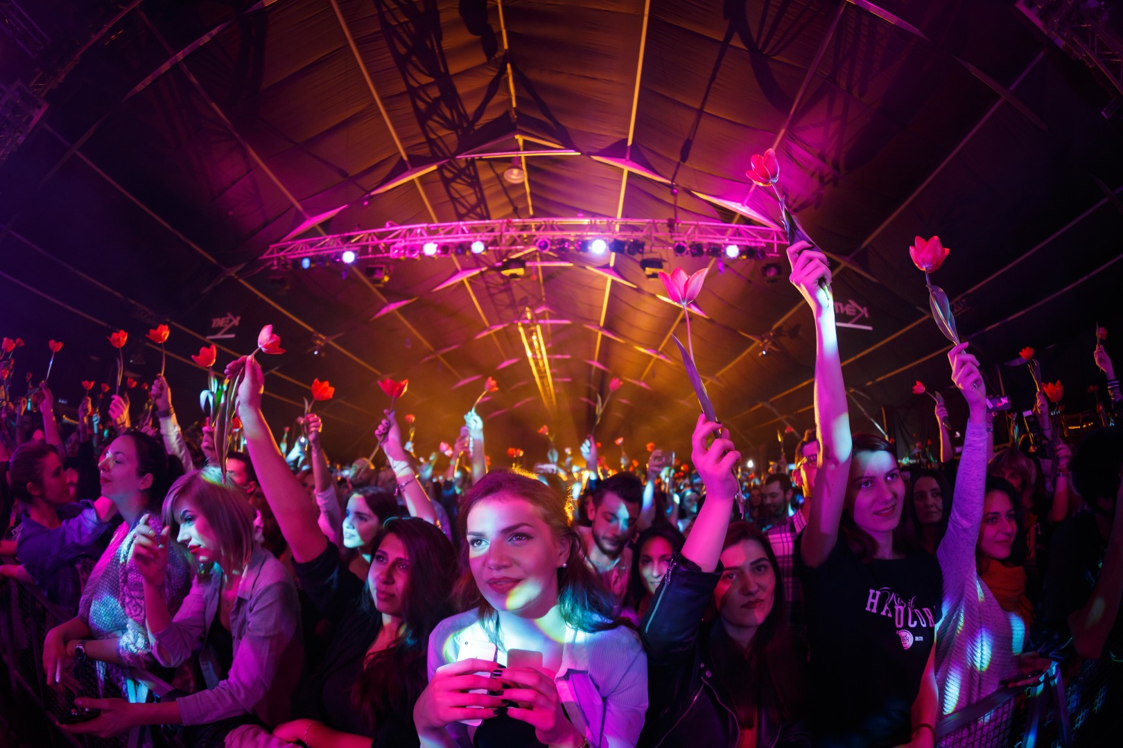 Public at Arenele Romane in Bucharest on March 19, 2016 (218507a675)