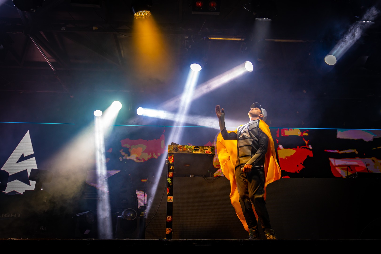 ALEX Super Beats at Bulevardul Kiseleff in Bucharest on September 18, 2022 (e92e7c7f59)