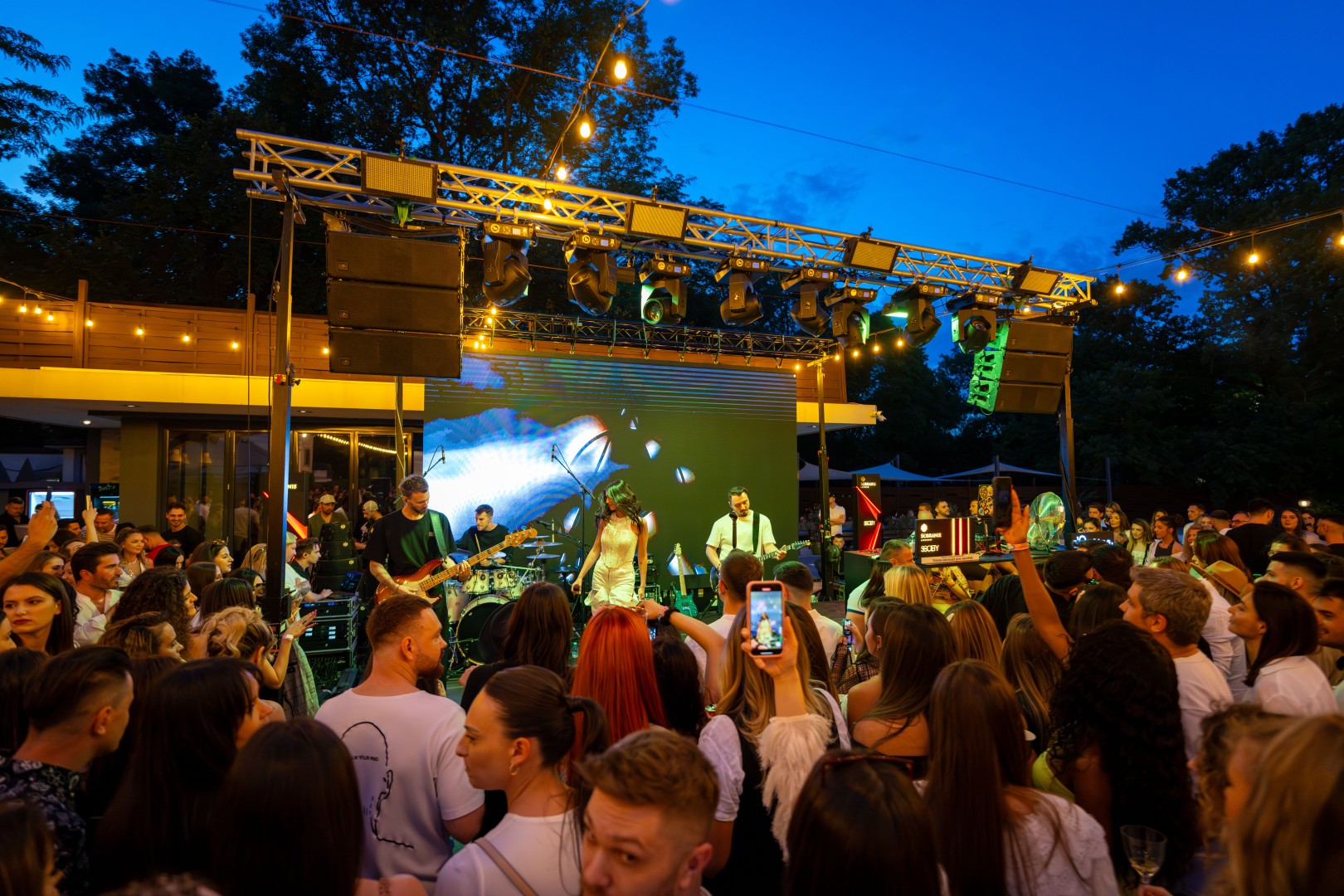 Alina Eremia in Bucharest on May 26, 2024 (4d6a882624)