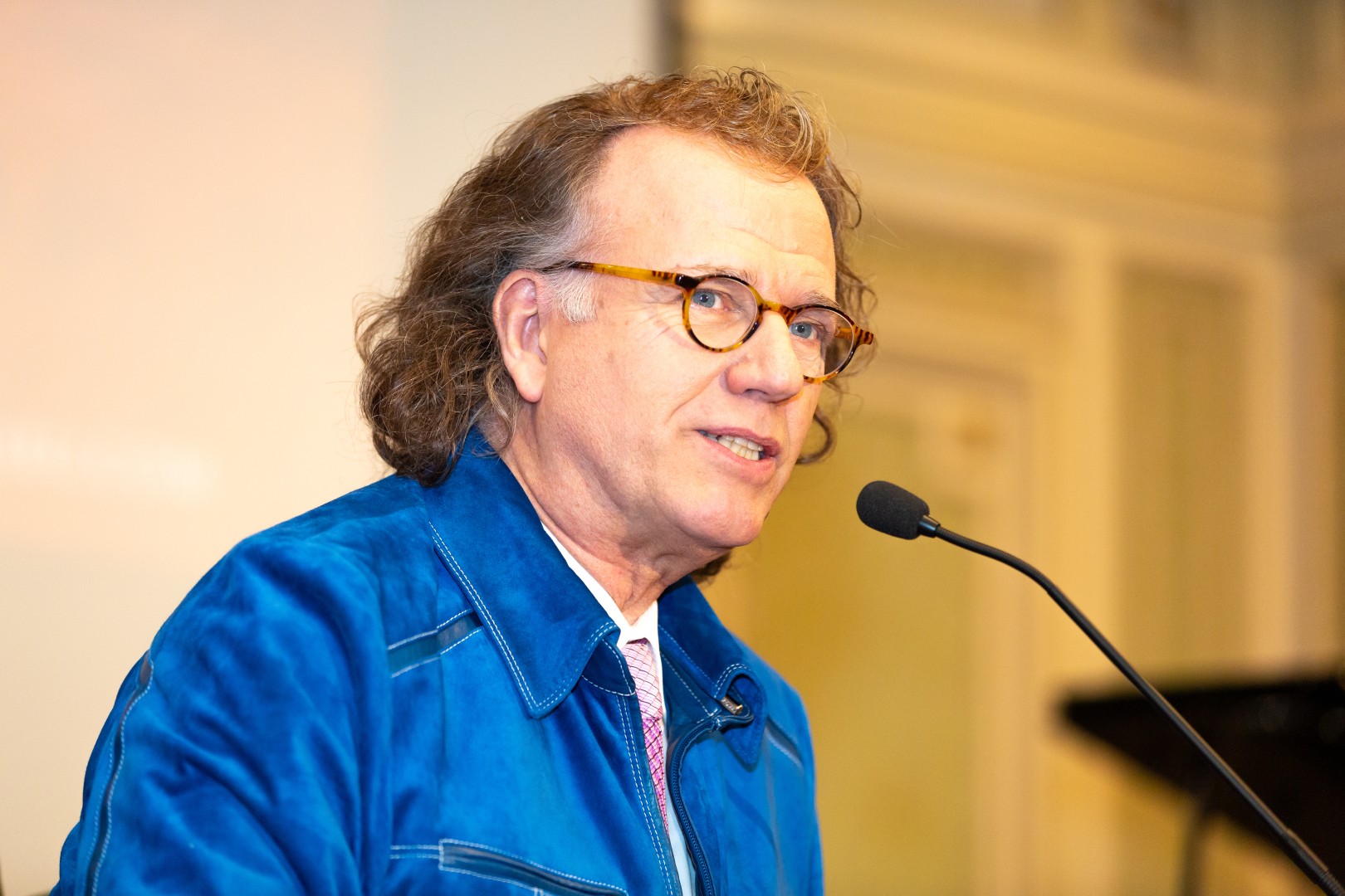 André Rieu at Ateneul Român in Bucharest on December 9, 2014 (f8be1ce8e1)