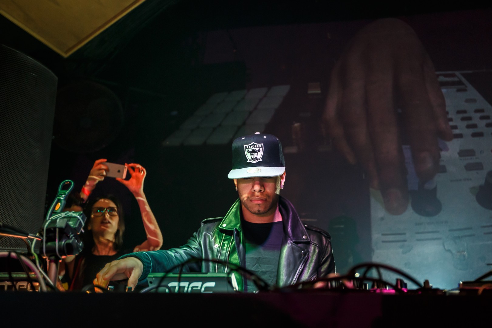 AraabMUZIK at Club Eden in Bucharest on March 13, 2015 (4c89dfca03)