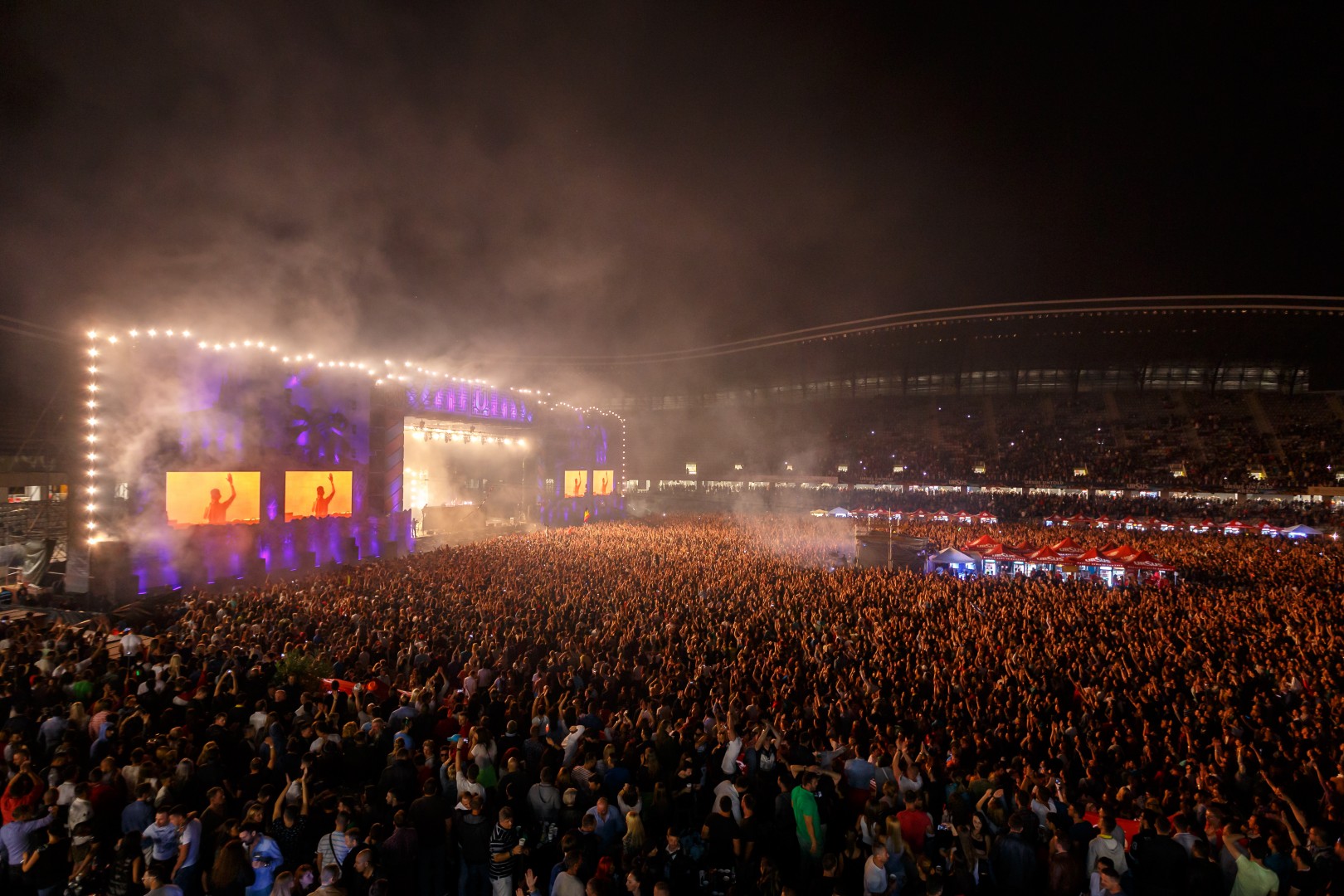 Avicii at Cluj Arena in Cluj-Napoca on August 1, 2015 (21ff99ab36)