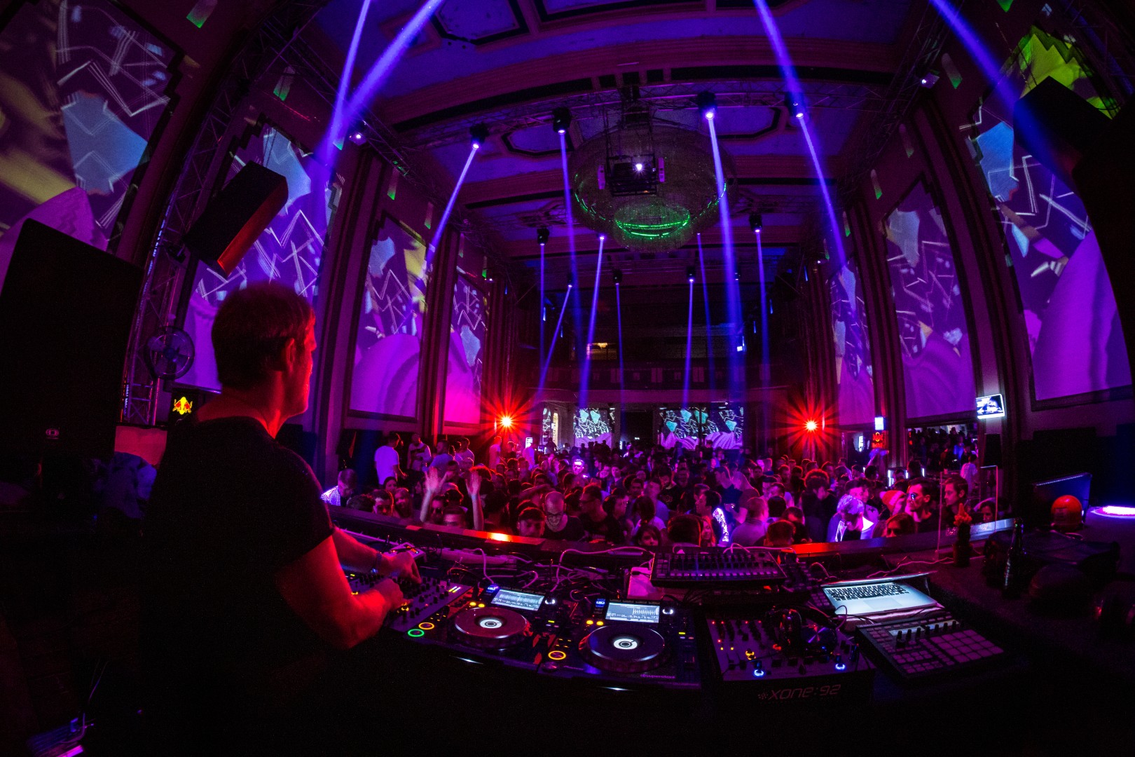 Ben Klock at Kristal Club in Bucharest on November 30, 2016 (9c354e20d1)