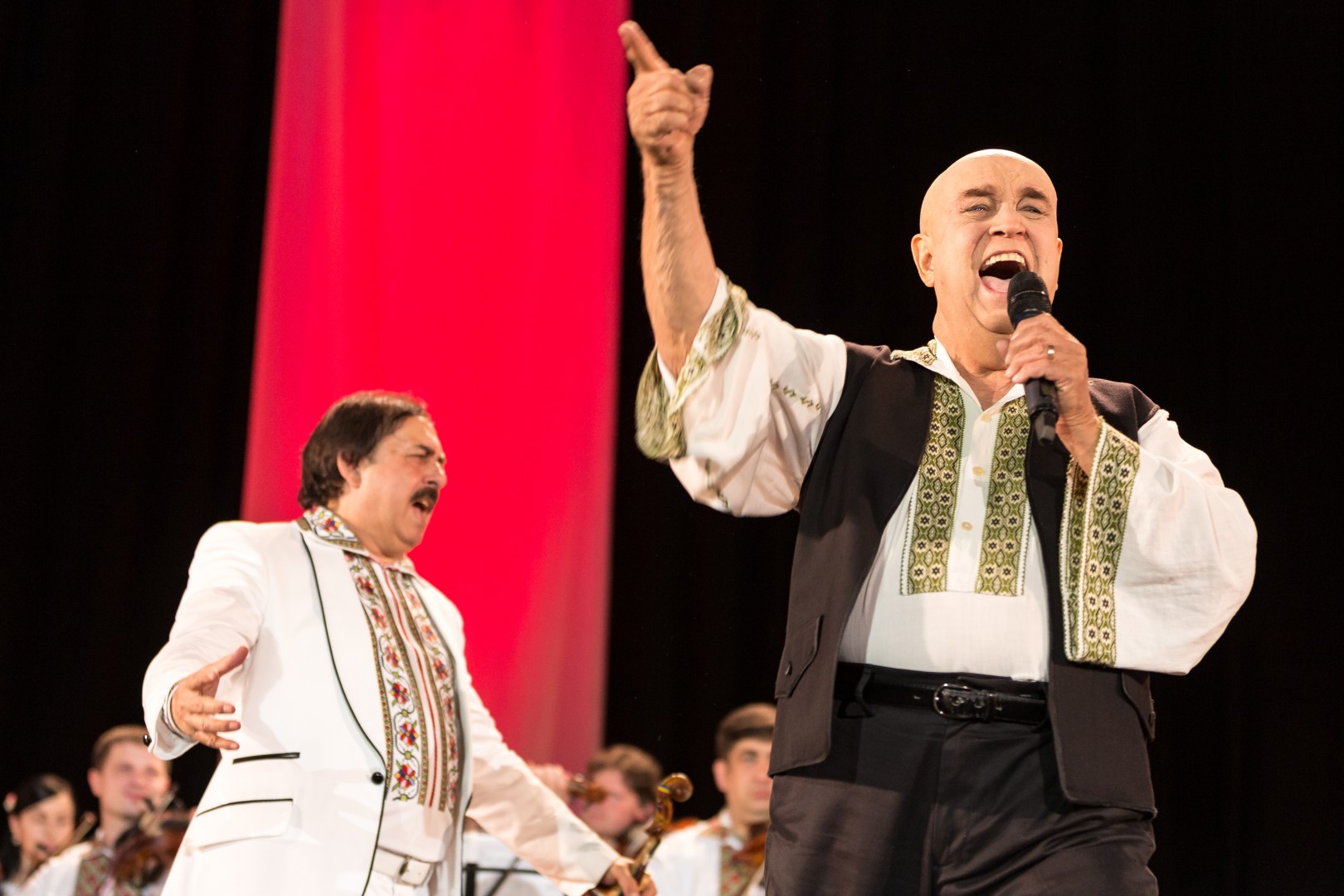 Benone Sinulescu at Sala Palatului in Bucharest on May 22, 2014 (3eefceec06)