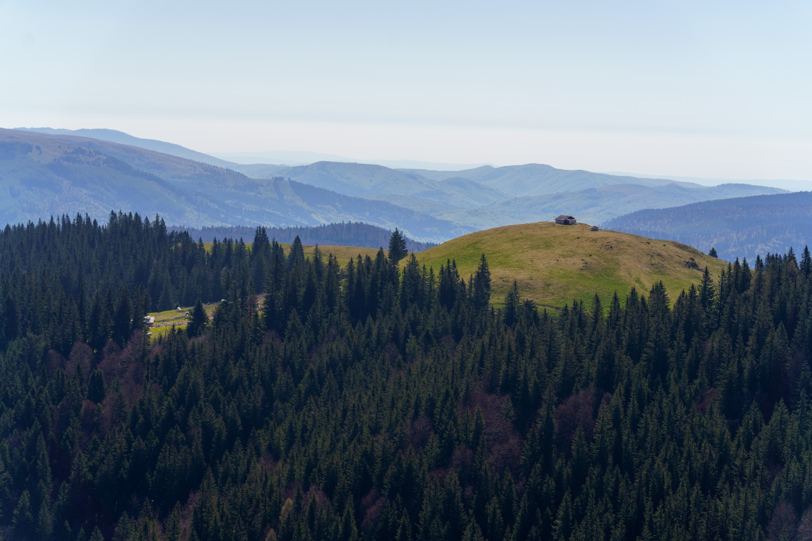 Bucegi Mountains in Dambovita on May 10, 2021 (cfb1736b82)