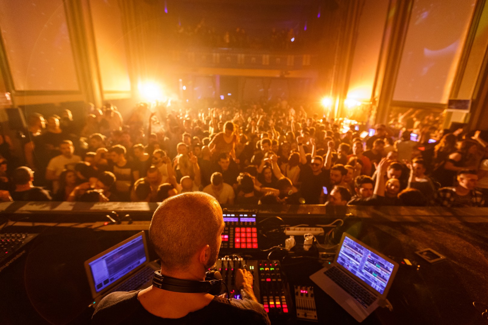 Chris Liebing at Kristal Club in Bucharest on February 20, 2016 (bf97e31666)