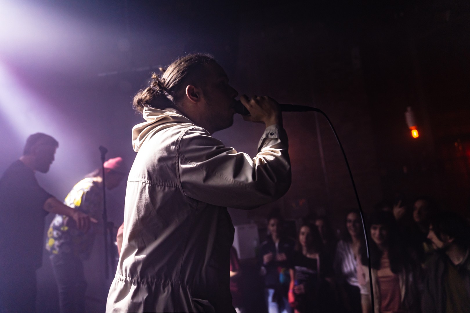 Cred Că Sunt Extraterestru at Expirat - Halele Carol in Bucharest on February 24, 2022 (468d0c91b3)
