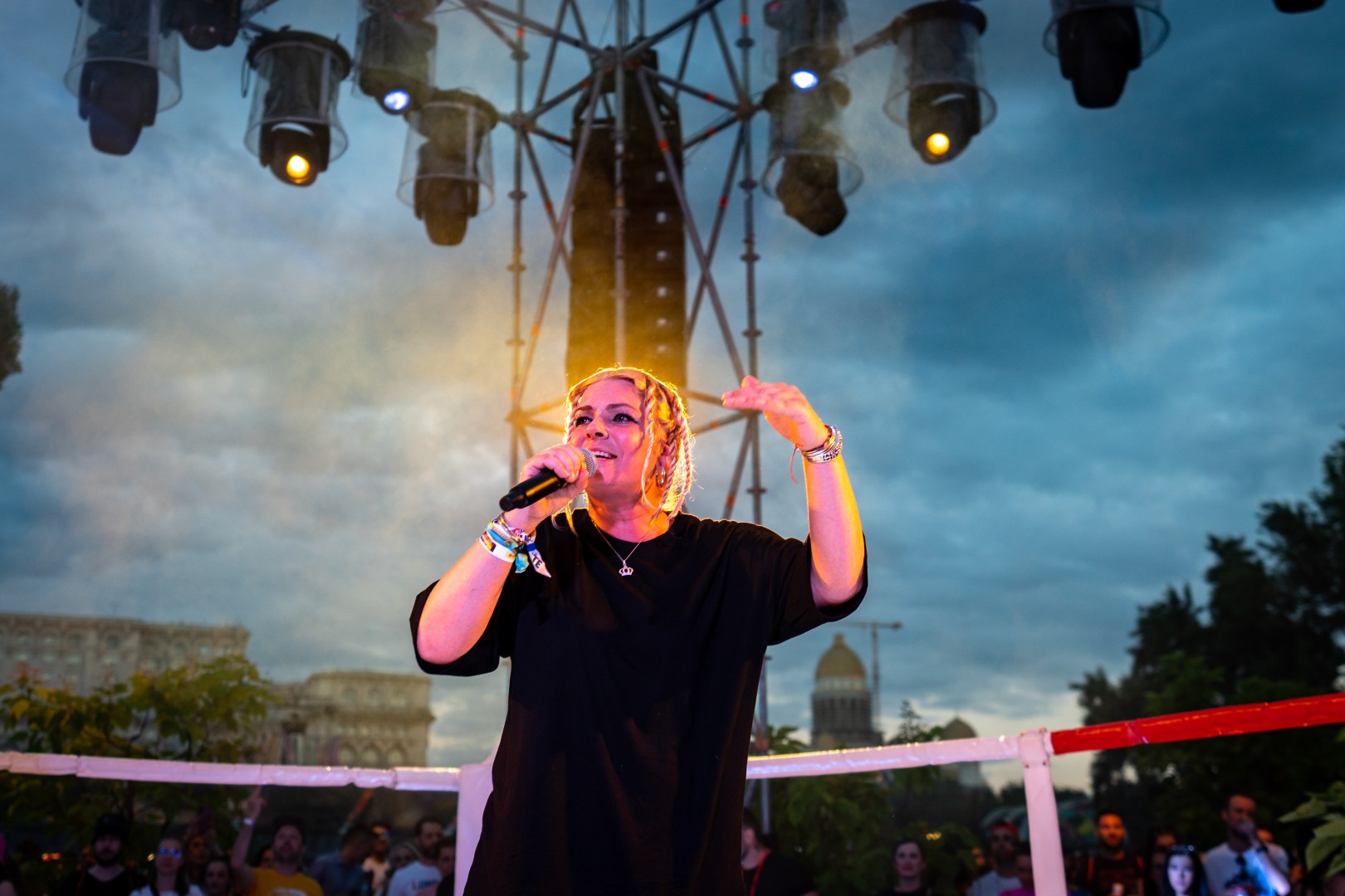 Dana Marijuana at Parcul Izvor in Bucharest on June 24, 2022 (842491d6de)