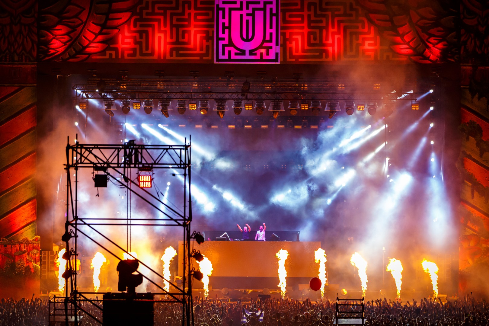 Dimitri Vegas & Like Mike at Cluj Arena in Cluj-Napoca on July 31, 2015 (aafde5094d)
