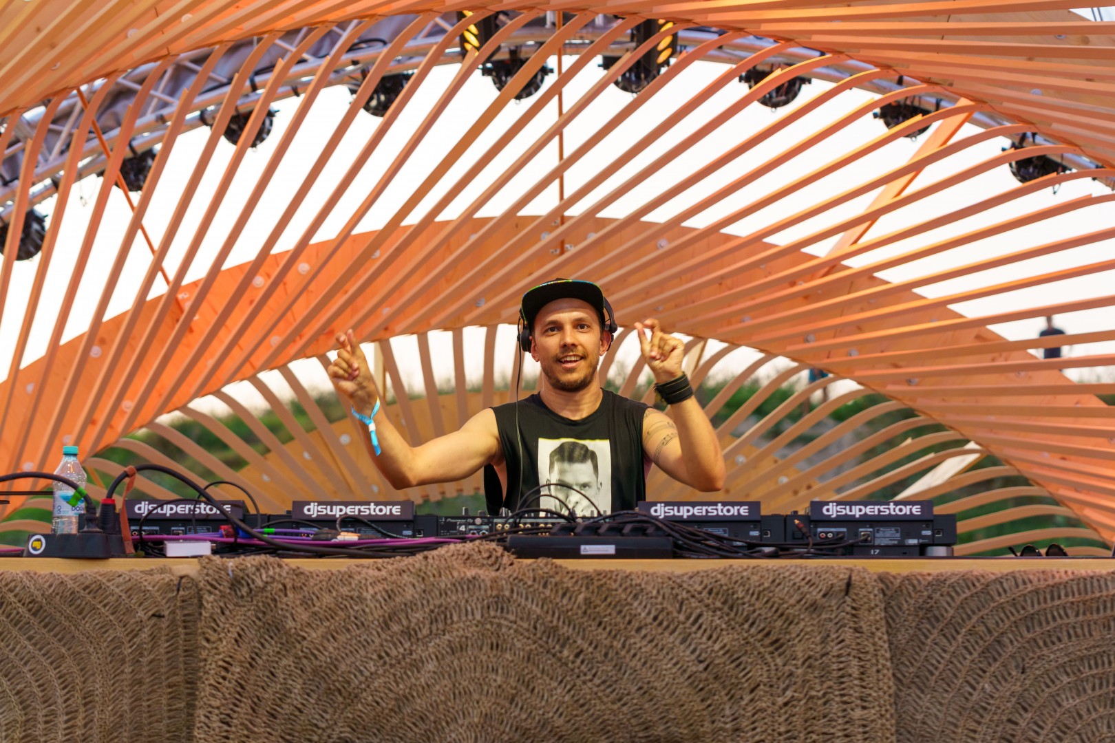 DJ SHIVER at Neversea Beach in Constanta on July 9, 2021 (c0a06da99c)