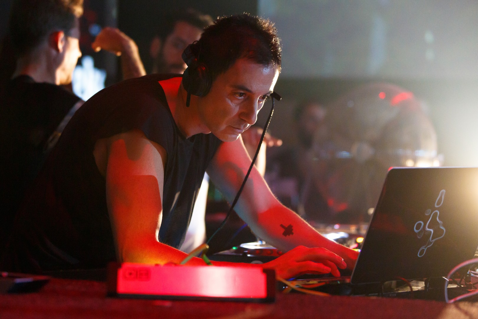 Dubfire at Kristal Club in Bucharest on October 3, 2015 (02b48badc4)