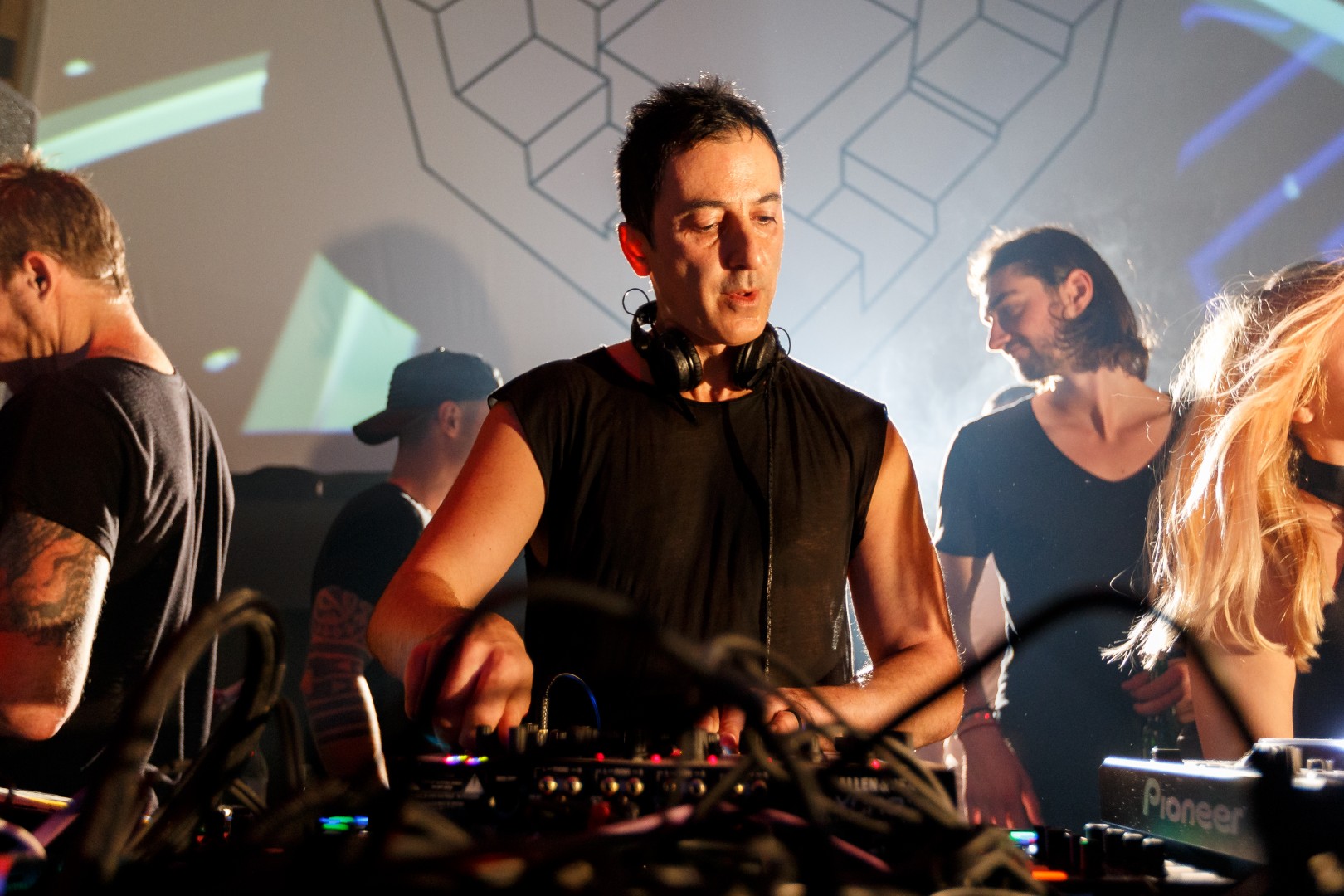 Dubfire at Kristal Club in Bucharest on October 4, 2015 (50f3879e51)