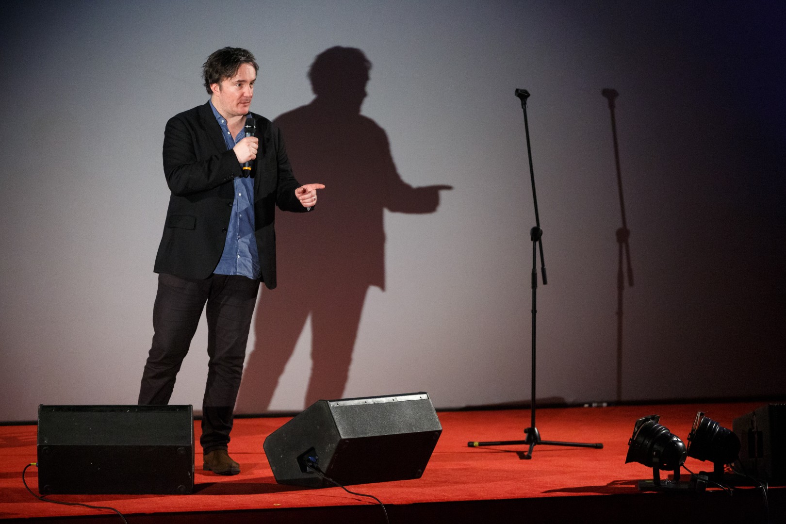 Dylan Moran at Cinema Pro in Bucharest on February 3, 2016 (7daabcd4d3)