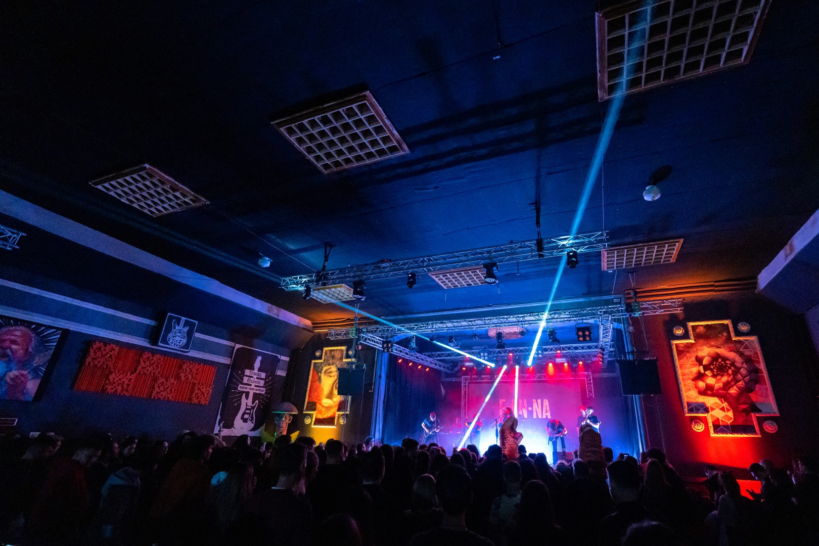 E-an-na at Quantic in Bucharest on March 5, 2022 (48d198b88f)