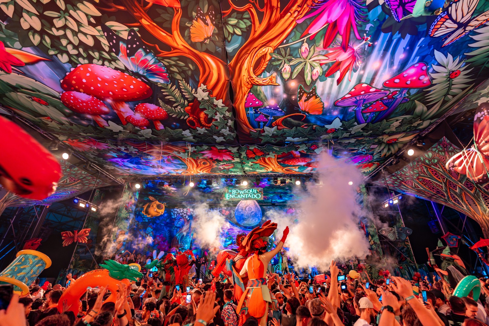 Elrow in Bucharest on November 19, 2023 (0a6f50bf54)