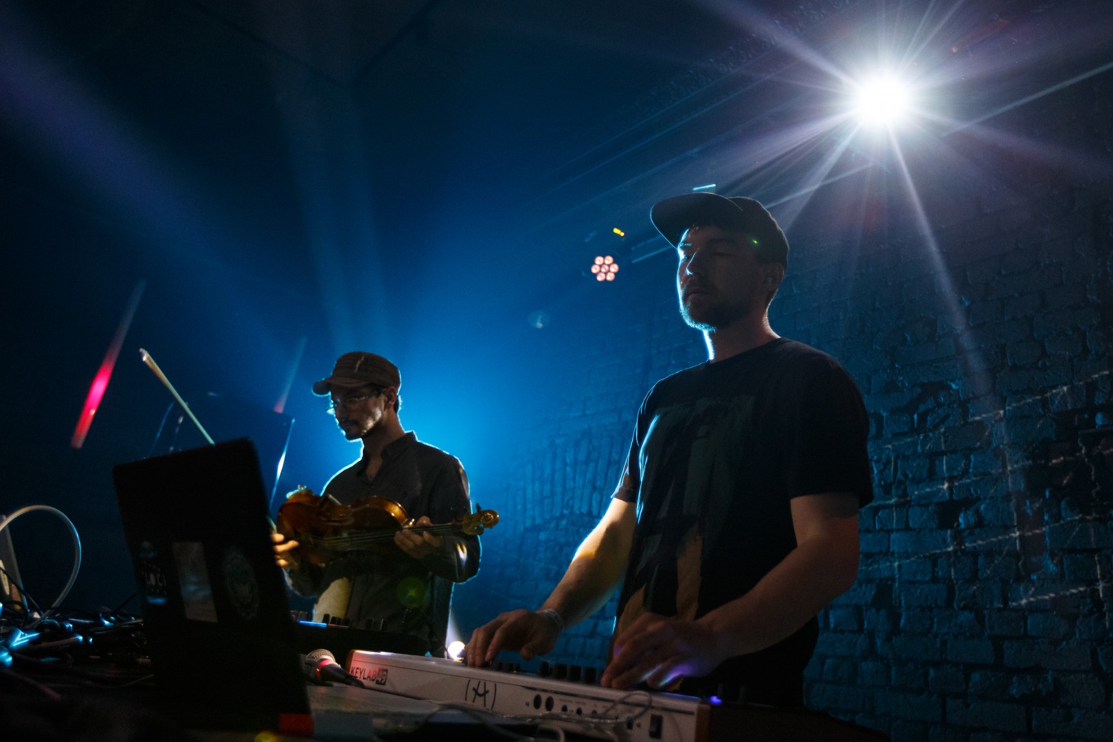 Emancipator at Control Club in Bucharest on March 2, 2016 (758a50a0ae)