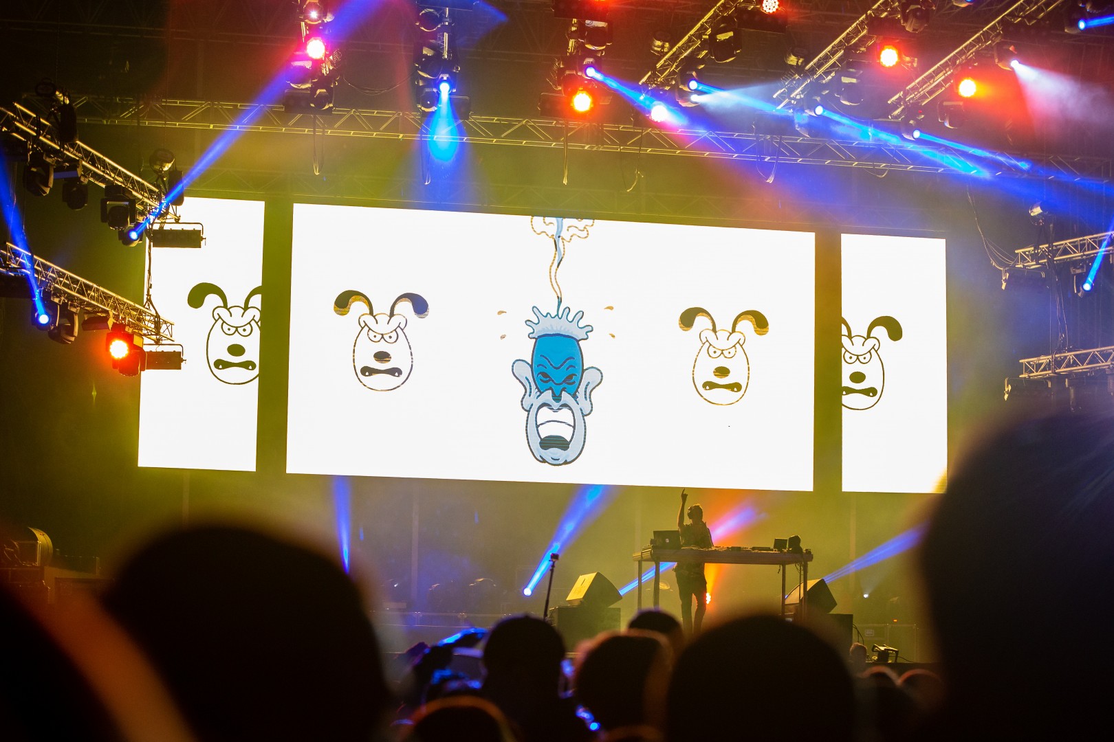 Fatboy Slim at Banffy Castle in Bontida on June 25, 2015 (a7a55e80df)