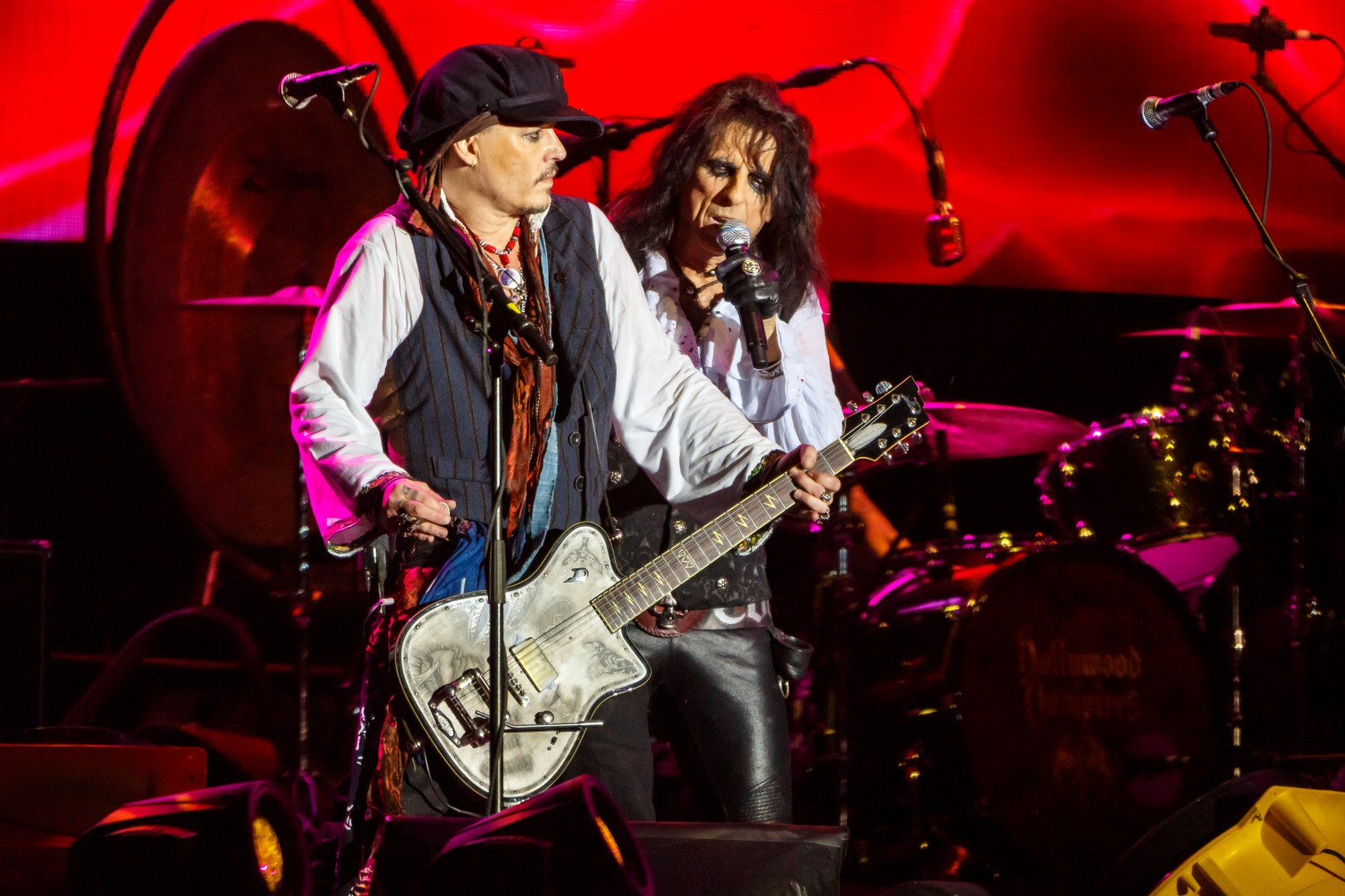 Hollywood Vampires at Romexpo in Bucharest on June 6, 2016