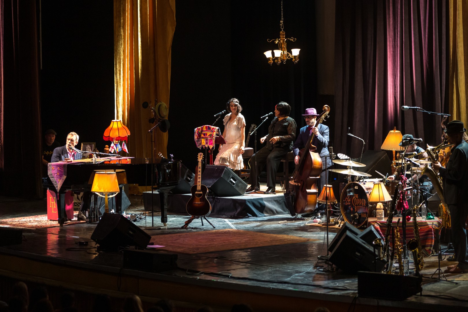 Hugh Laurie at Sala Palatului in Bucharest on July 12, 2014 (e29d5c329d)