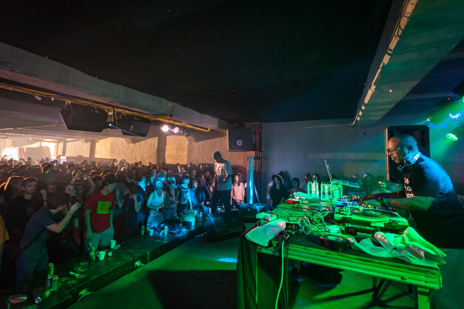 DJ Jazzy Jeff & MC Skillz at Atelierul de Producție in Bucharest on October 18, 2013 (bea976d432)