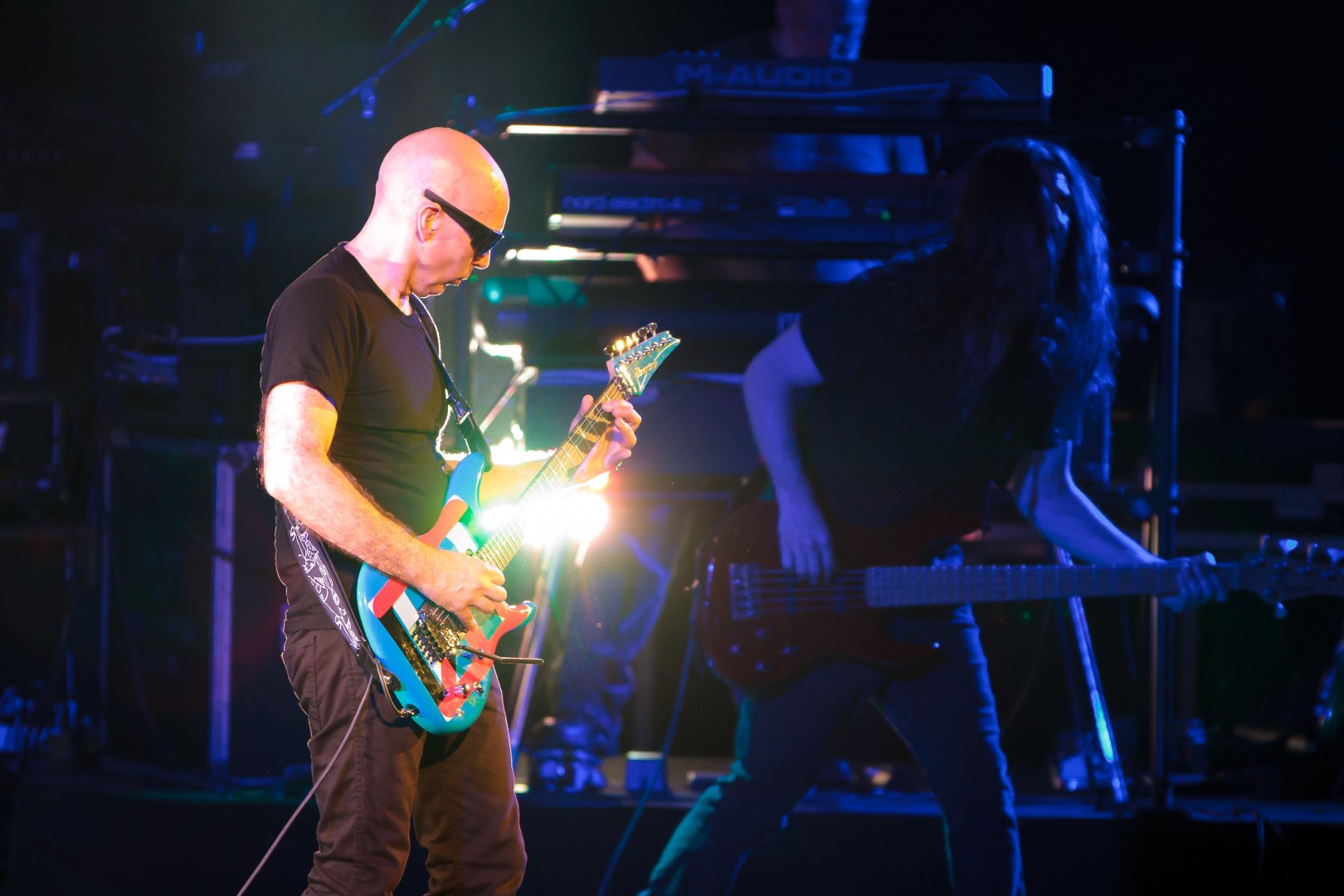 Joe Satriani at Sala Palatului in Bucharest on May 20, 2013 (a0b49eaa1d)