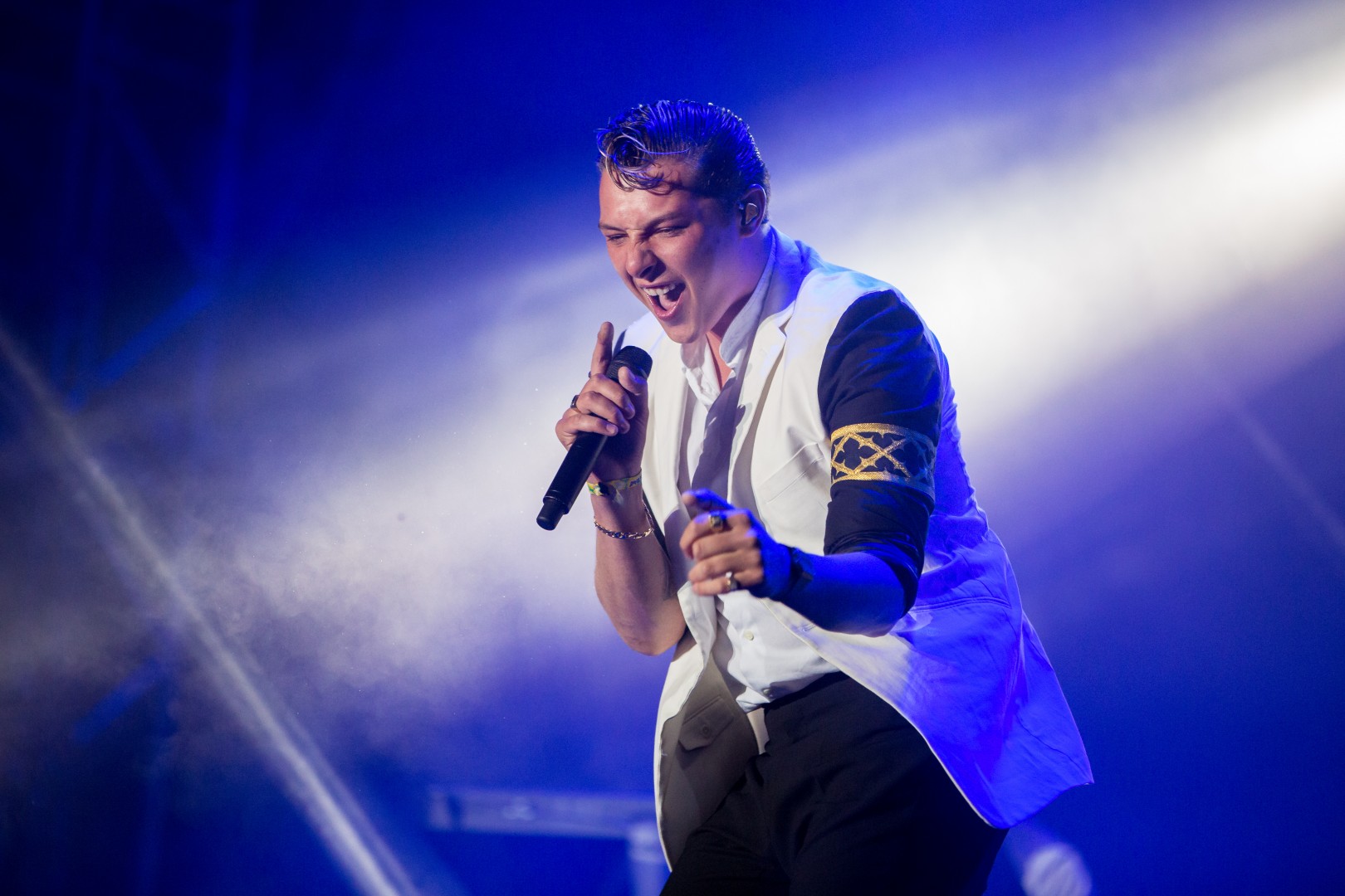 John Newman at Domeniul Stirbey in Buftea on August 9, 2014 (8ee0dcca15)