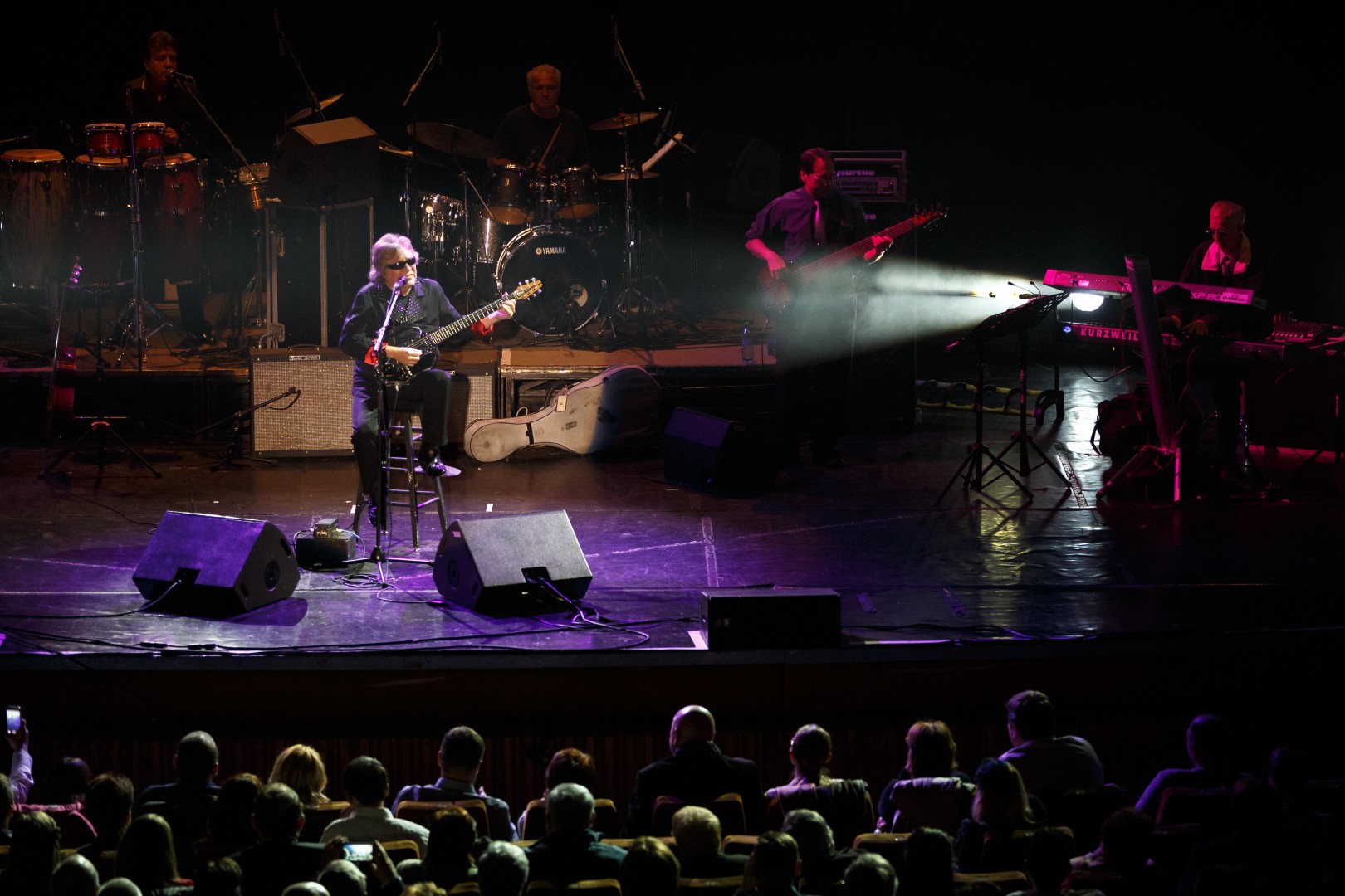 JosÃ© Feliciano at Sala Palatului in Bucharest on March 15, 2015 (027cbf8c7f)