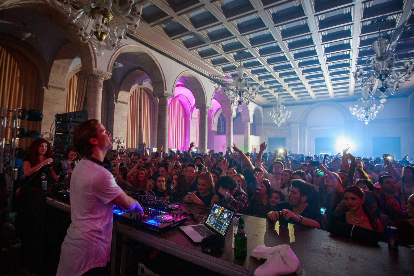 Kygo at Casa Presei Libere in Bucharest on November 22, 2014 (2106d9b9a4)