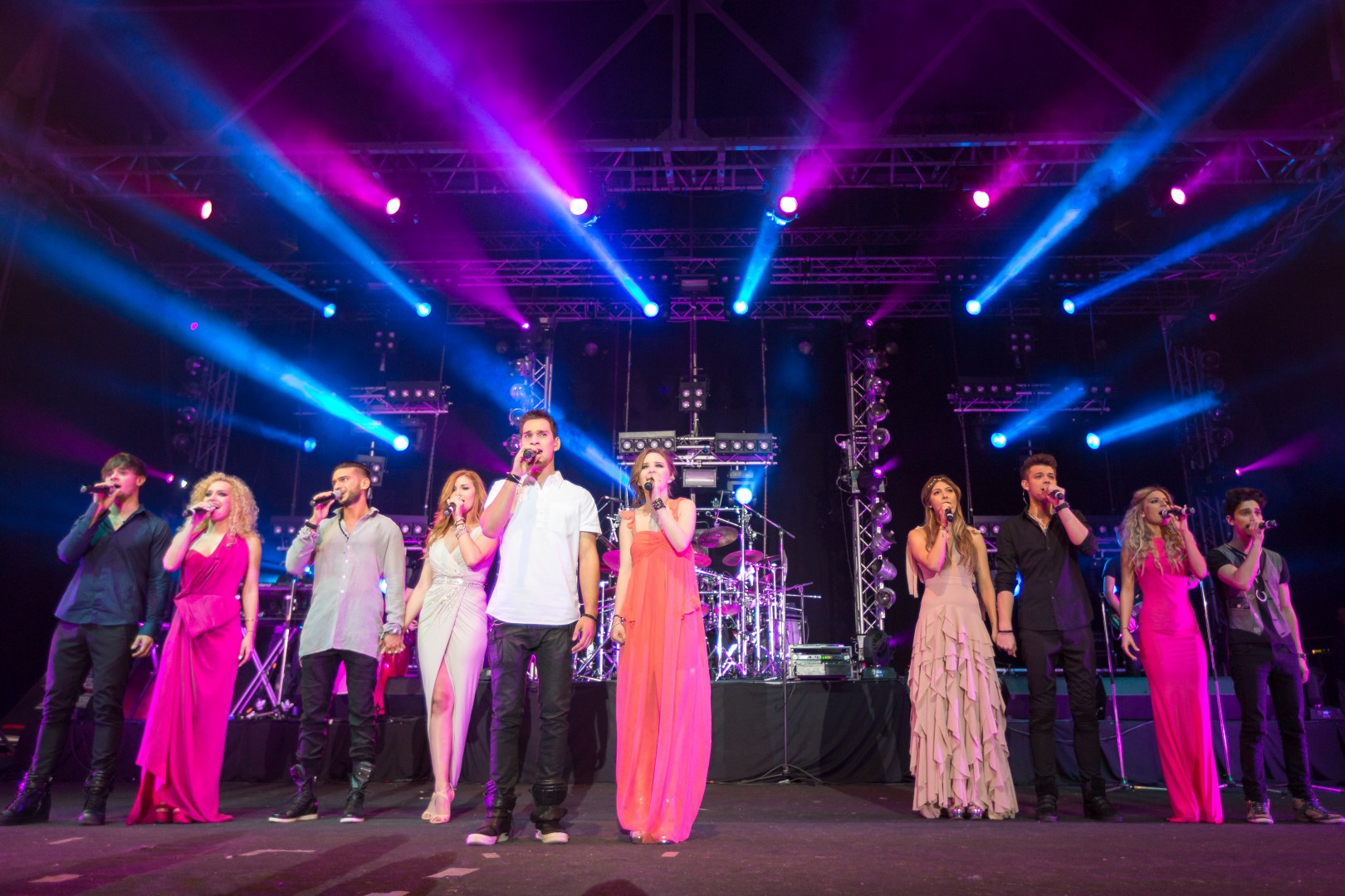 LaLa BAND at Arenele Romane in Bucharest on June 1, 2014 (6969777aa0)