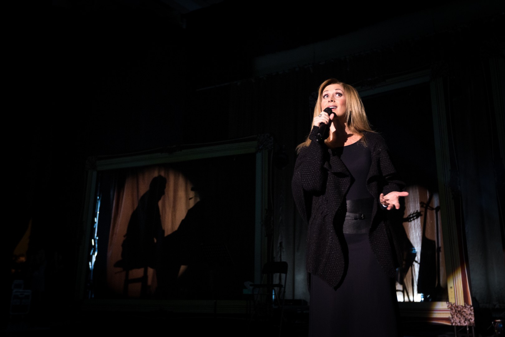 Lara Fabian at Sala Palatului in Bucharest on October 20, 2014 (8ccaca377d)