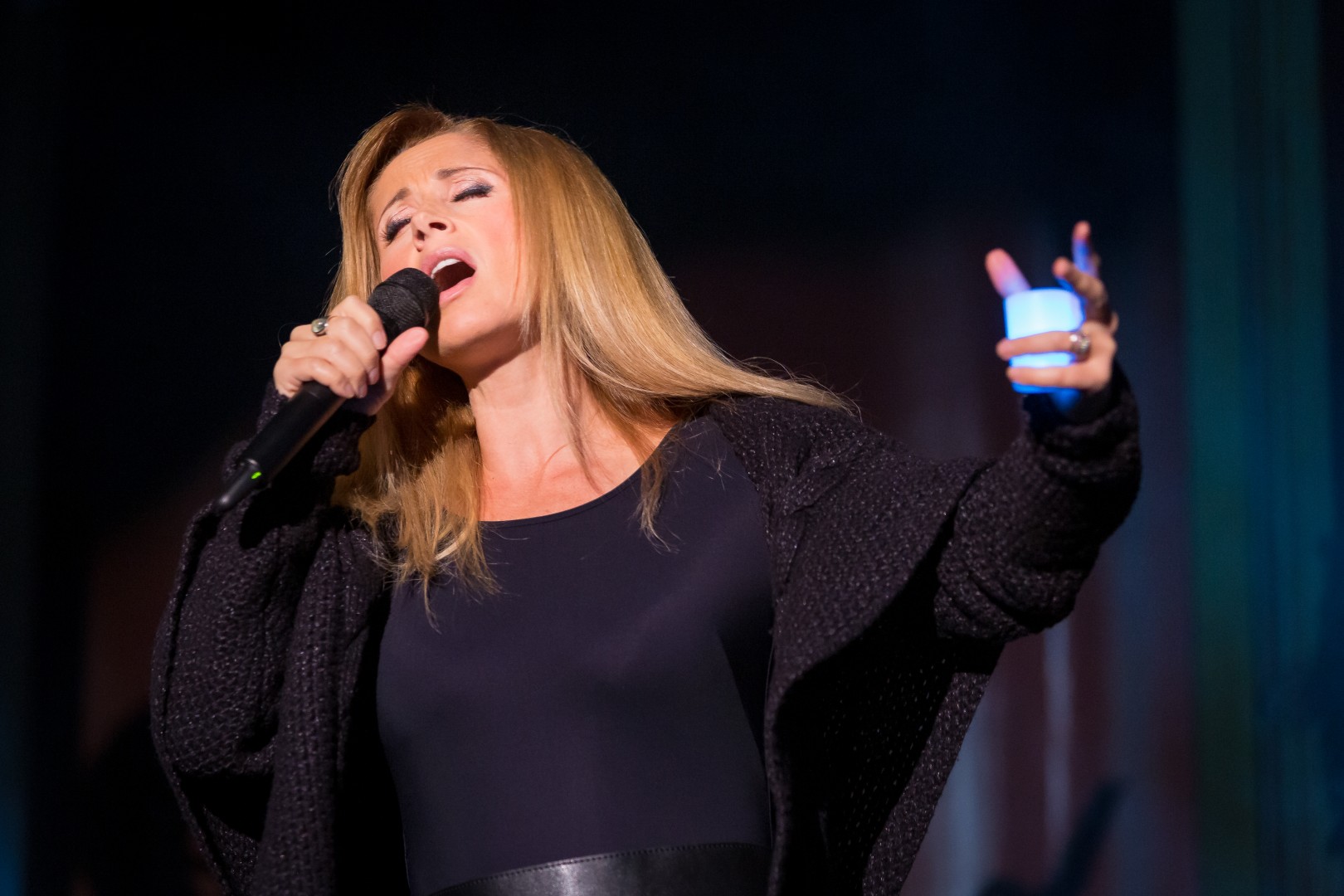 Lara Fabian at Sala Palatului in Bucharest on October 20, 2014 (90baa3e5a1)