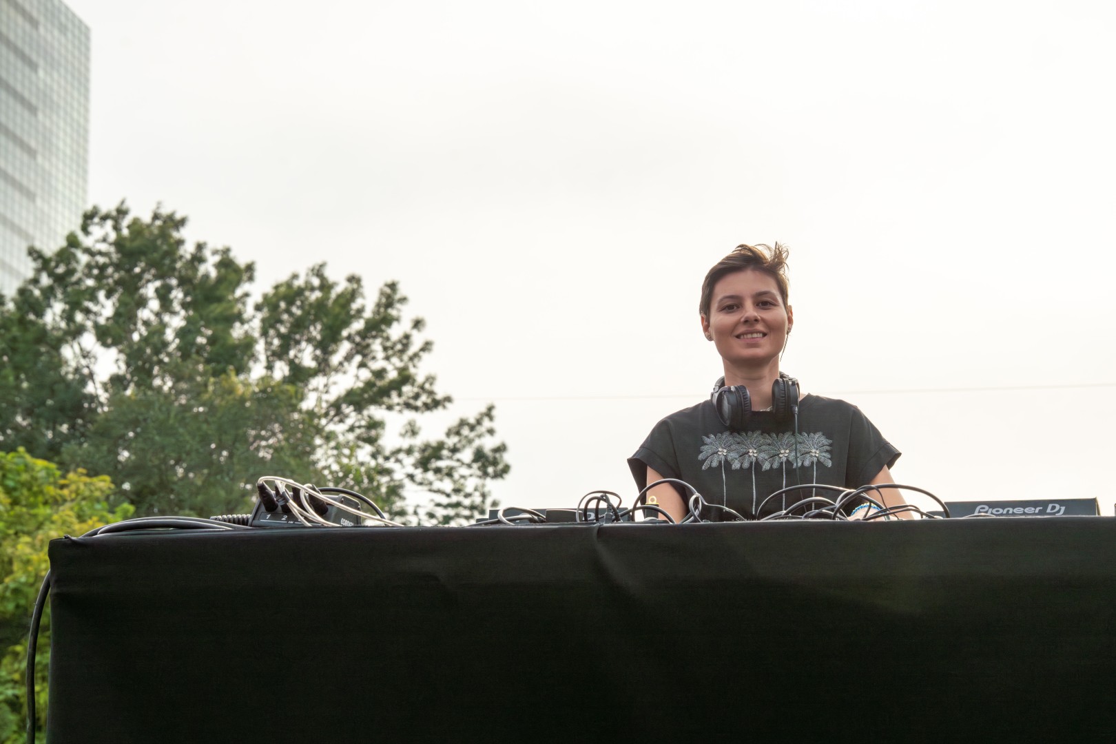 Larisa in Bucharest on September 7, 2025 (aaa2e8d06e)