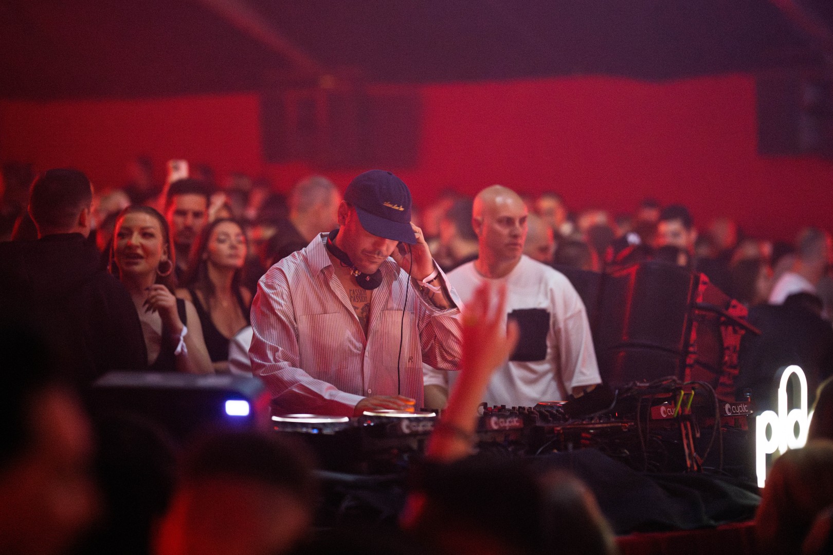 Lazare in Mamaia on May 1, 2025 (715bccdfcf)