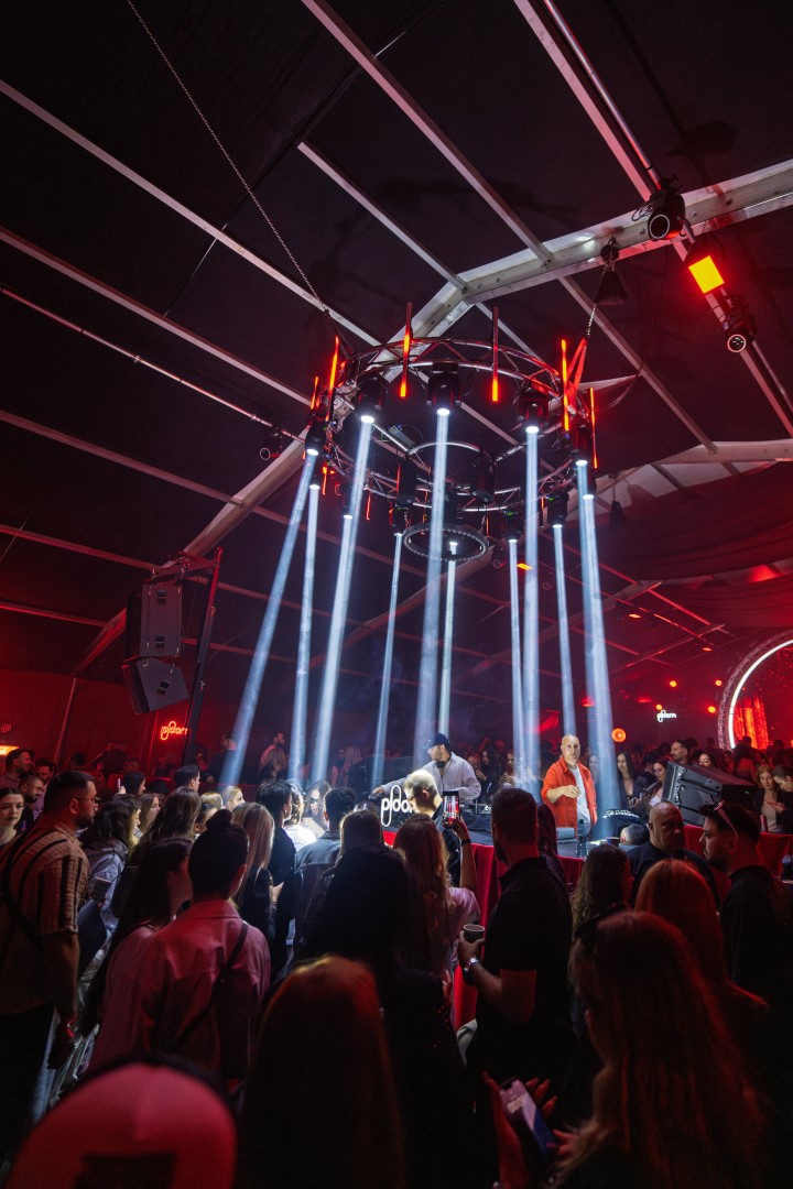 Lazare in Mamaia on May 1, 2025 (b6f688341a)
