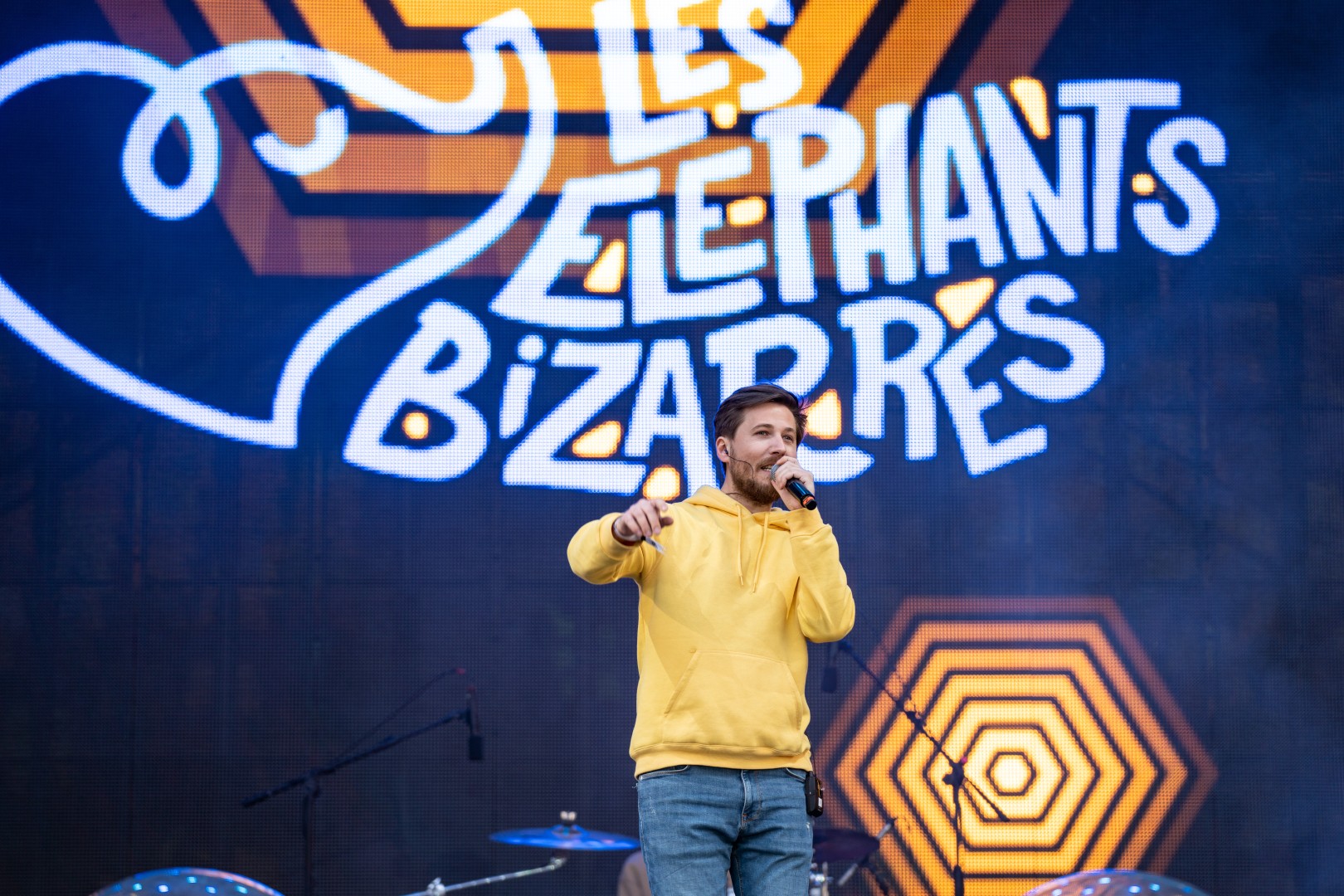 Les Elephants Bizarres at National Arena in Bucharest on March 11, 2022 (a89f98fb46)