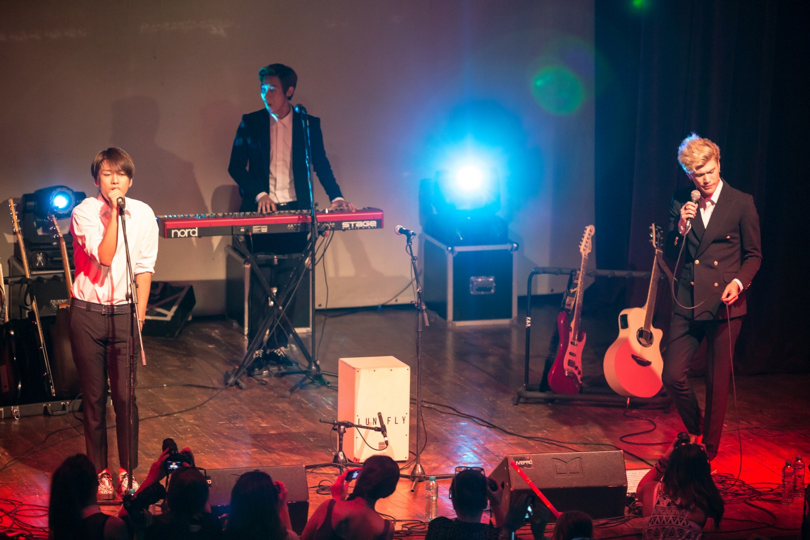 Lunafly at Casa de Cultura a Studentilor in Bucharest on July 25, 2014 (7833749254)