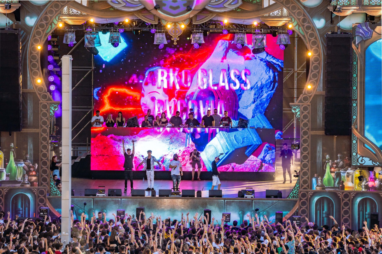 Marko Glass Ft. Bvocovia at Sala Polivalenta in Cluj-Napoca on August 4, 2022 (8a0e2cbc6f)