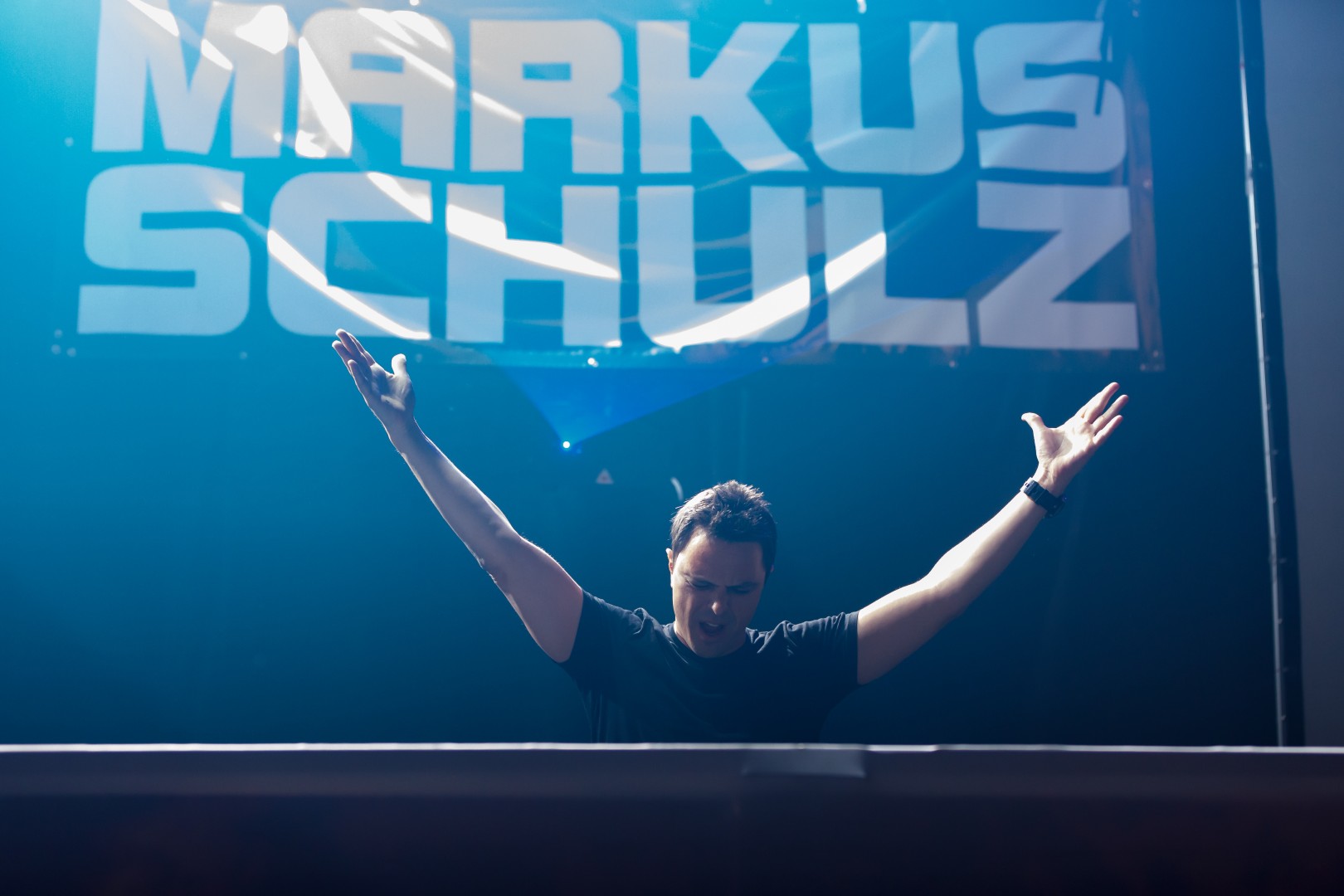 Markus Schulz at Arenele Romane in Bucharest on February 8, 2015 (cc08319a12)