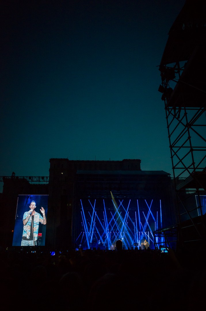 Maroon 5 at Piața Constituției in Bucharest on June 22, 2014 (9dced8f3e3)