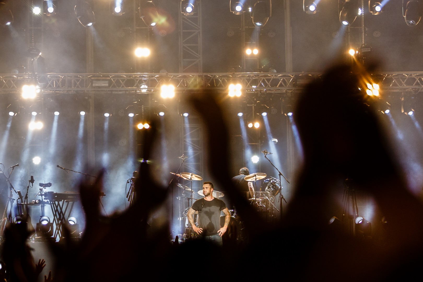 Maroon 5 at Piața Constituției in Bucharest on June 5, 2016 (4914ee0155)