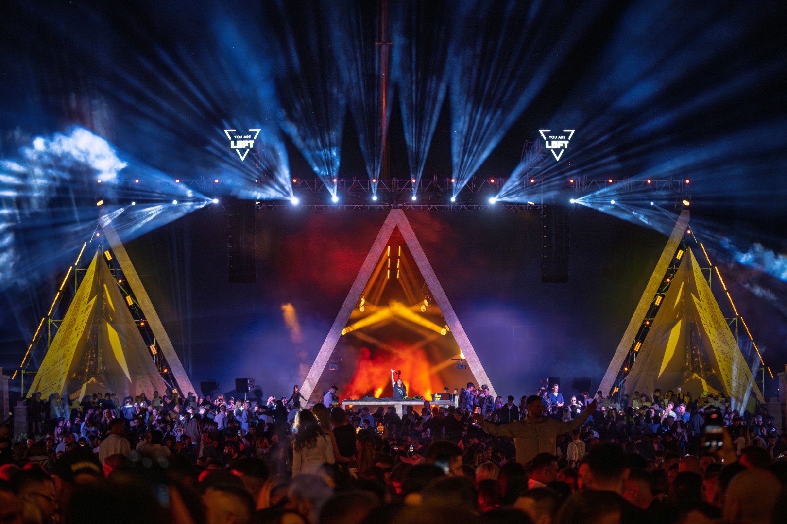 Mood in Mamaia on May 1, 2025 (6b30ecc044)