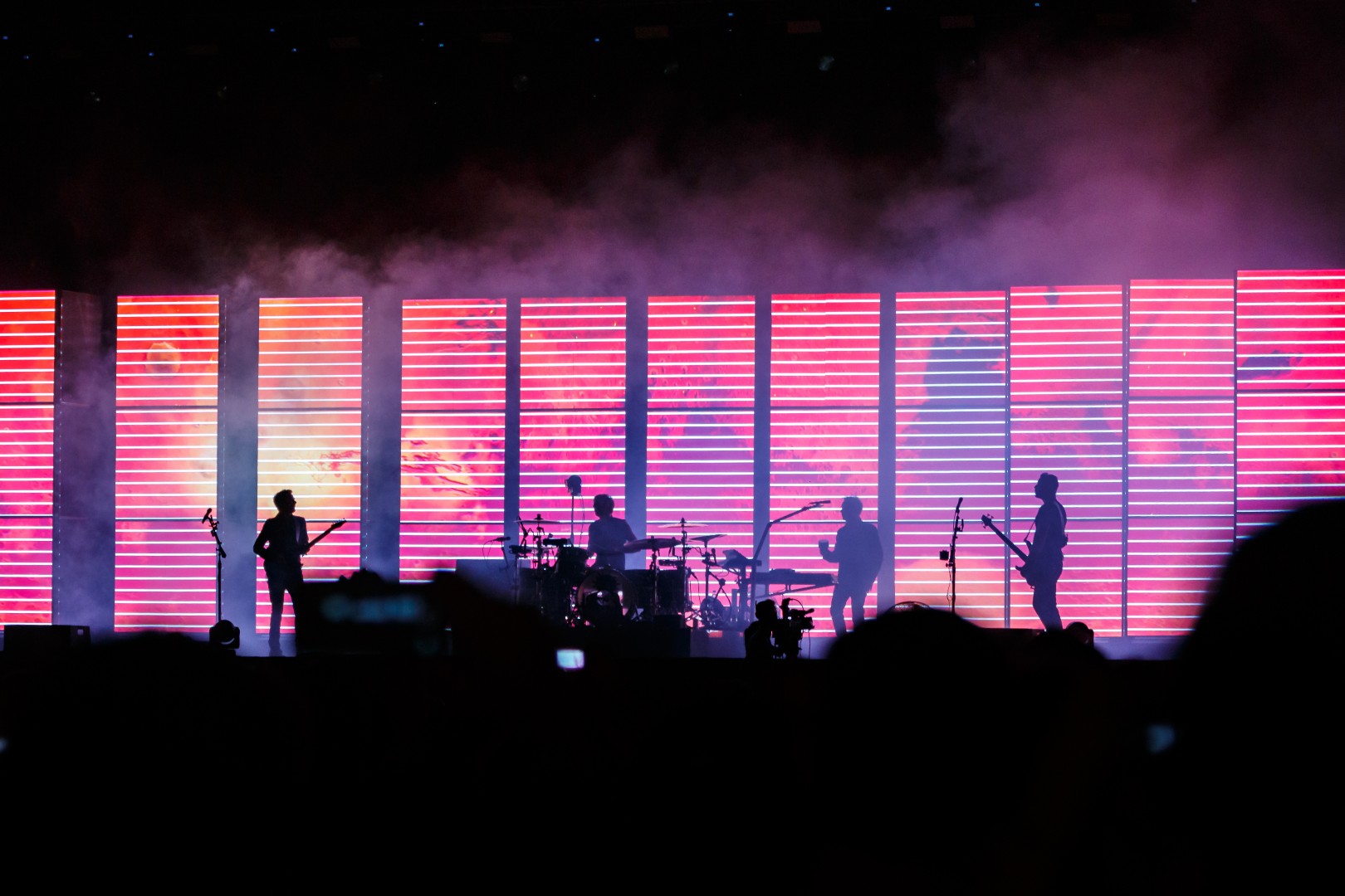 Muse at Piața Constituției in Bucharest on July 29, 2016 (811735b0a9)