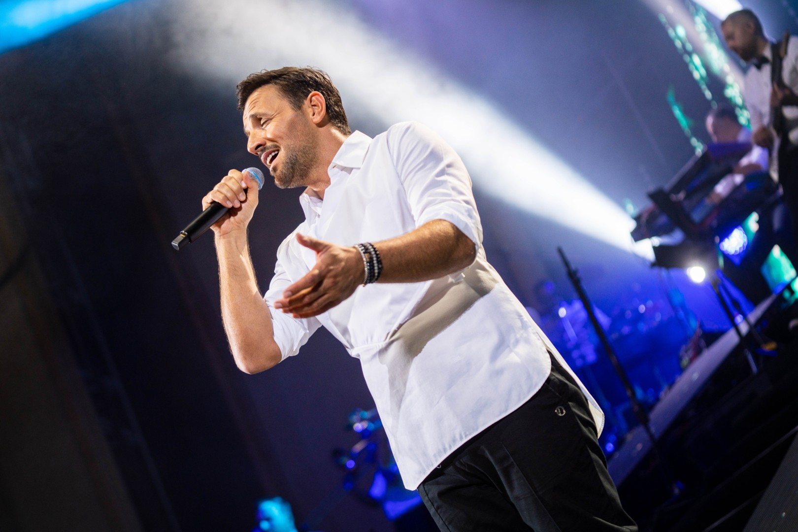 Nikos Vertis at Sala Palatului in Bucharest on October 6, 2022 (483ef1fb8e)